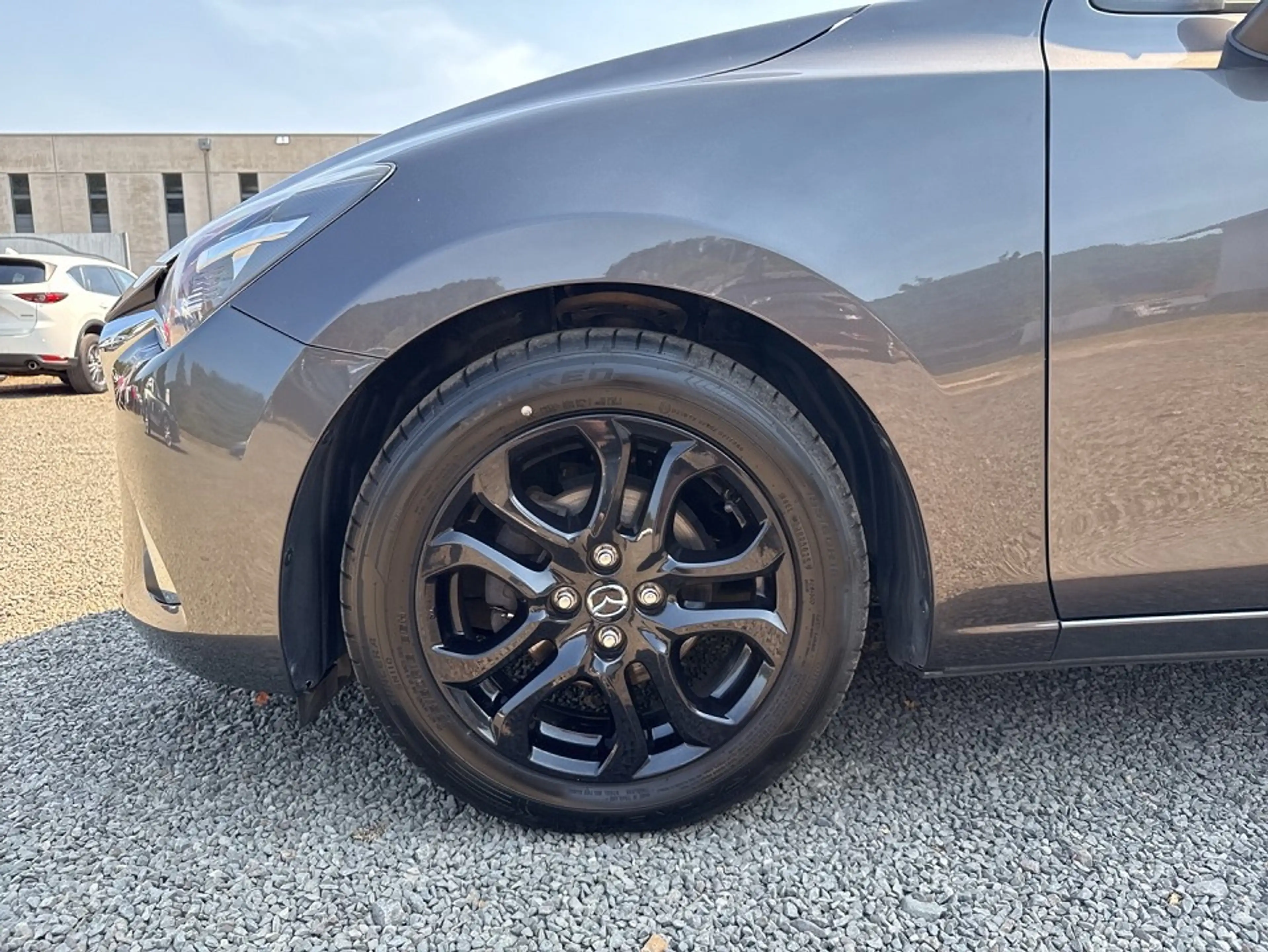 Mazda 2 SKYACTIV-G 90 66 kW (90 PS) Kizoku Navi — photo 9