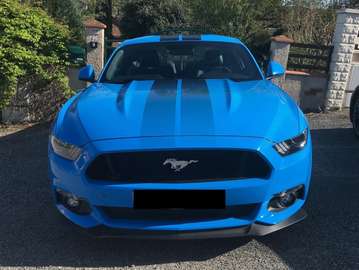 Mustang Fastback V8 5.0 421 Blue Edition A