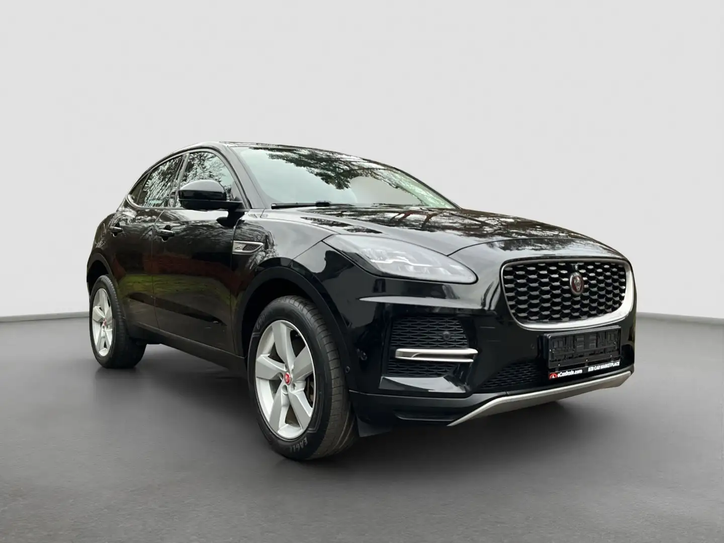 Jaguar E-Pace AWD Navi/SHZ/2xPDC+Kamera/Garantie Schwarz - 1