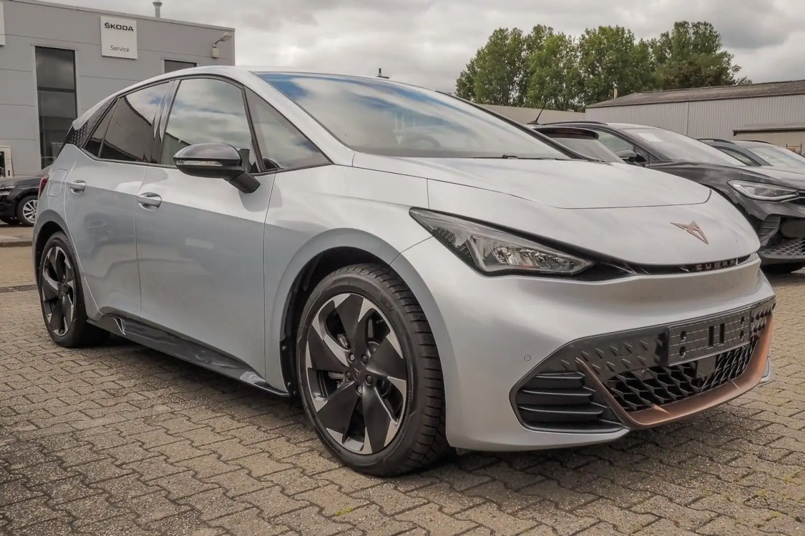 CUPRA Born 170 (77kWh)+Pilot M Pack+Tech M Pack Klima Срібний - 2