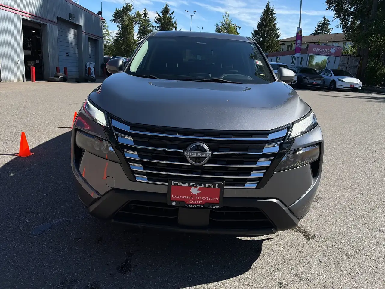 Nissan Rogue снимка Nissan Rogue