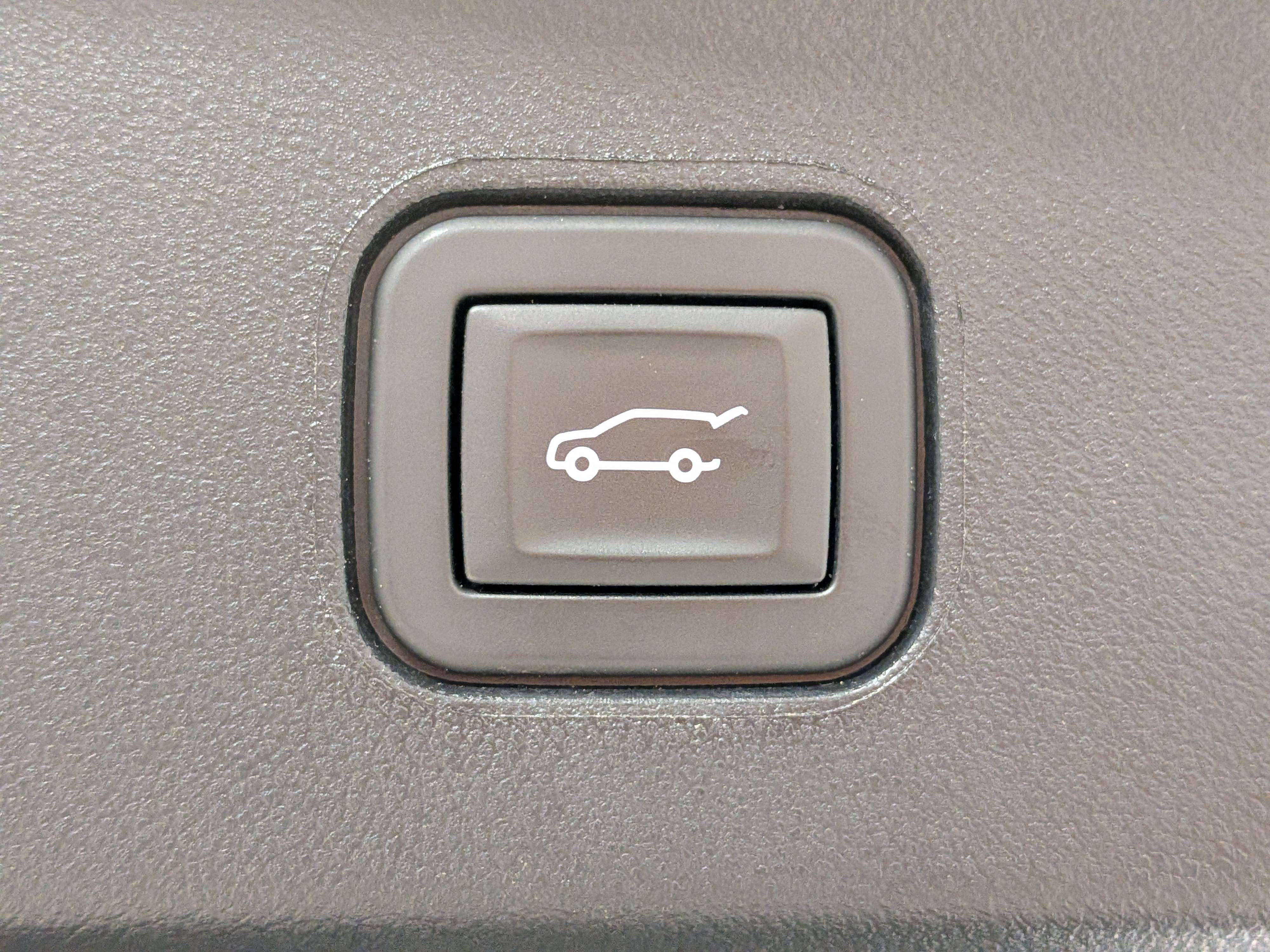 Cadillac LYRIQ 2024