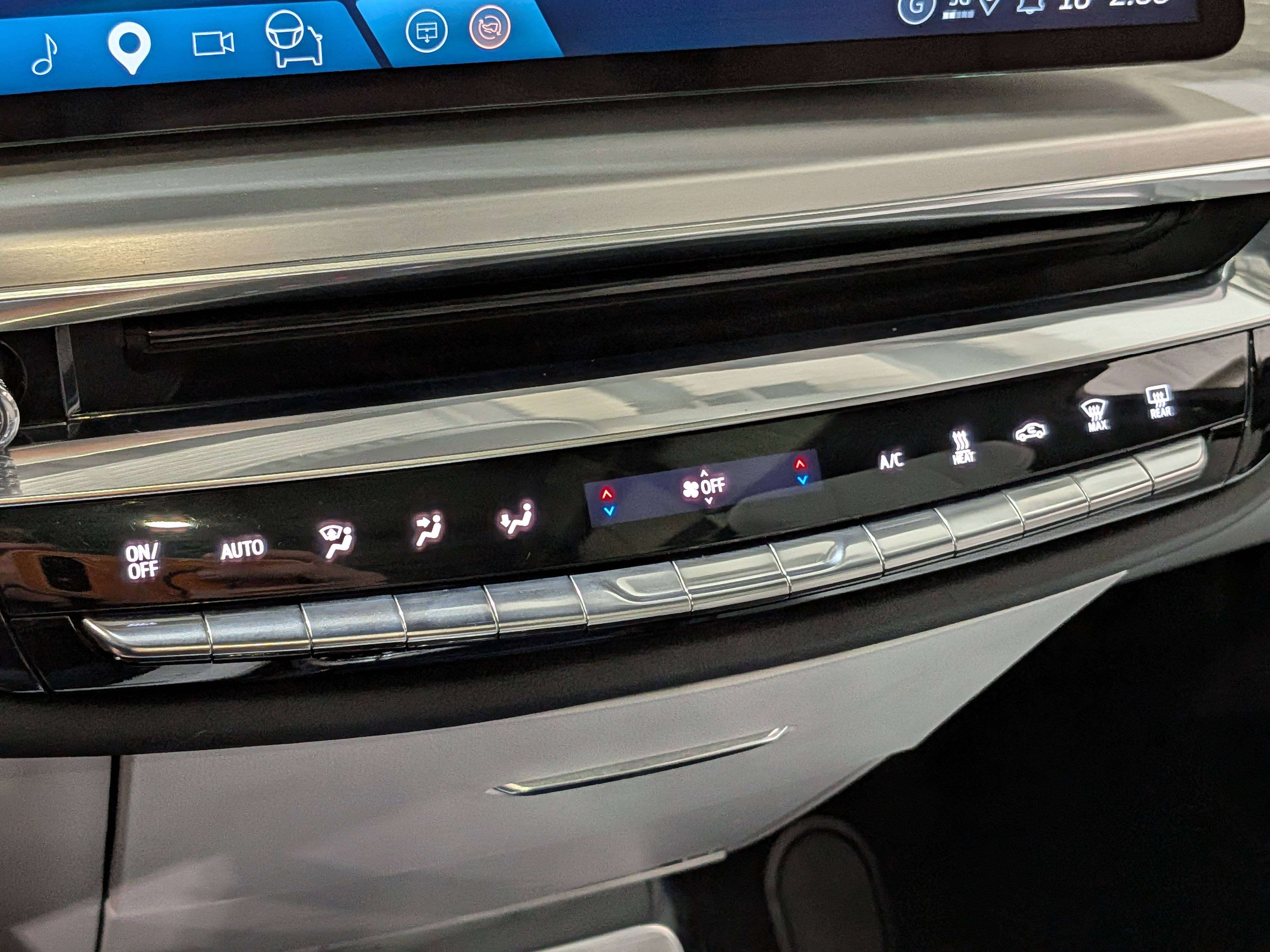Cadillac LYRIQ 2024