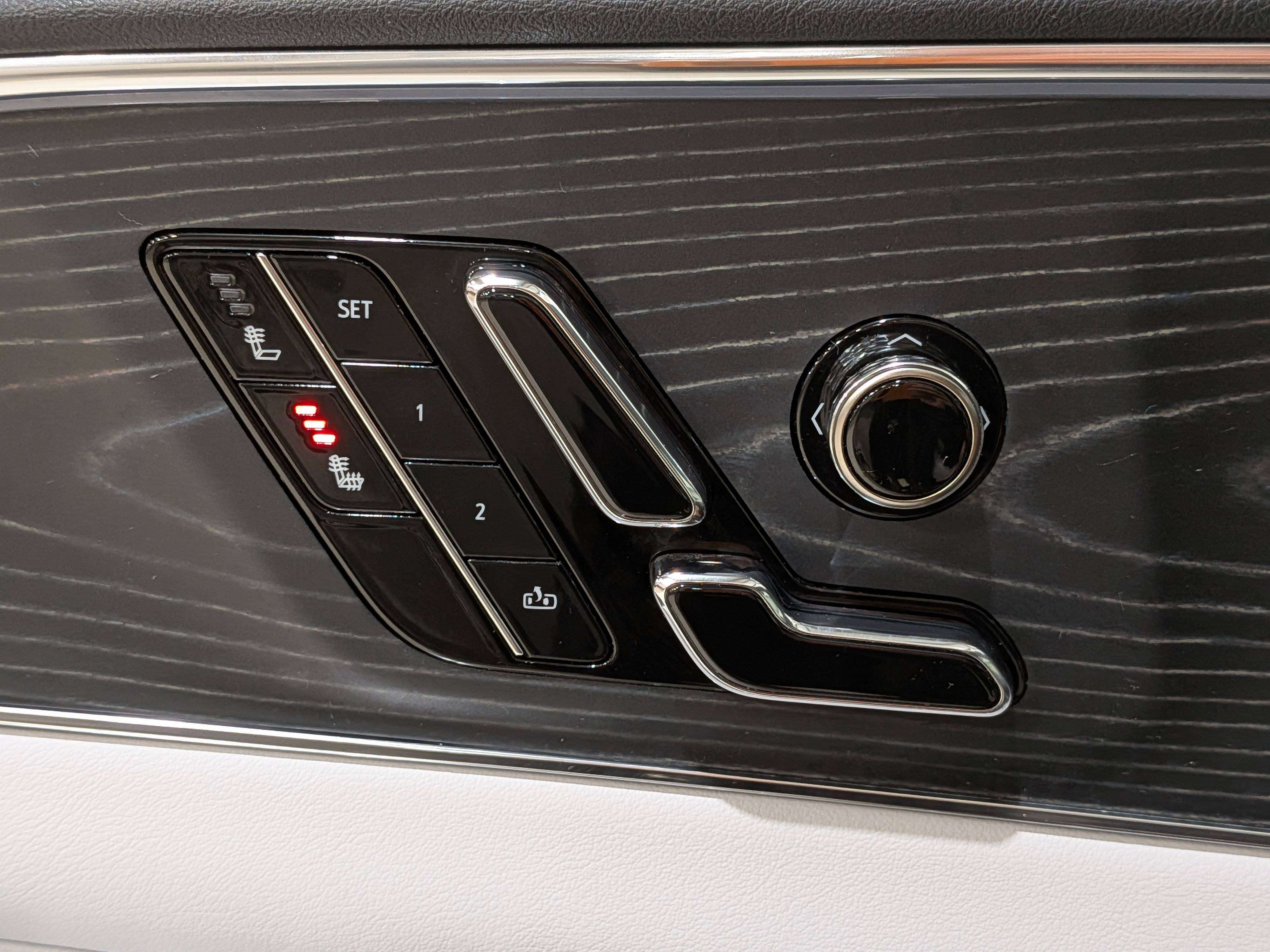 Cadillac LYRIQ 2024