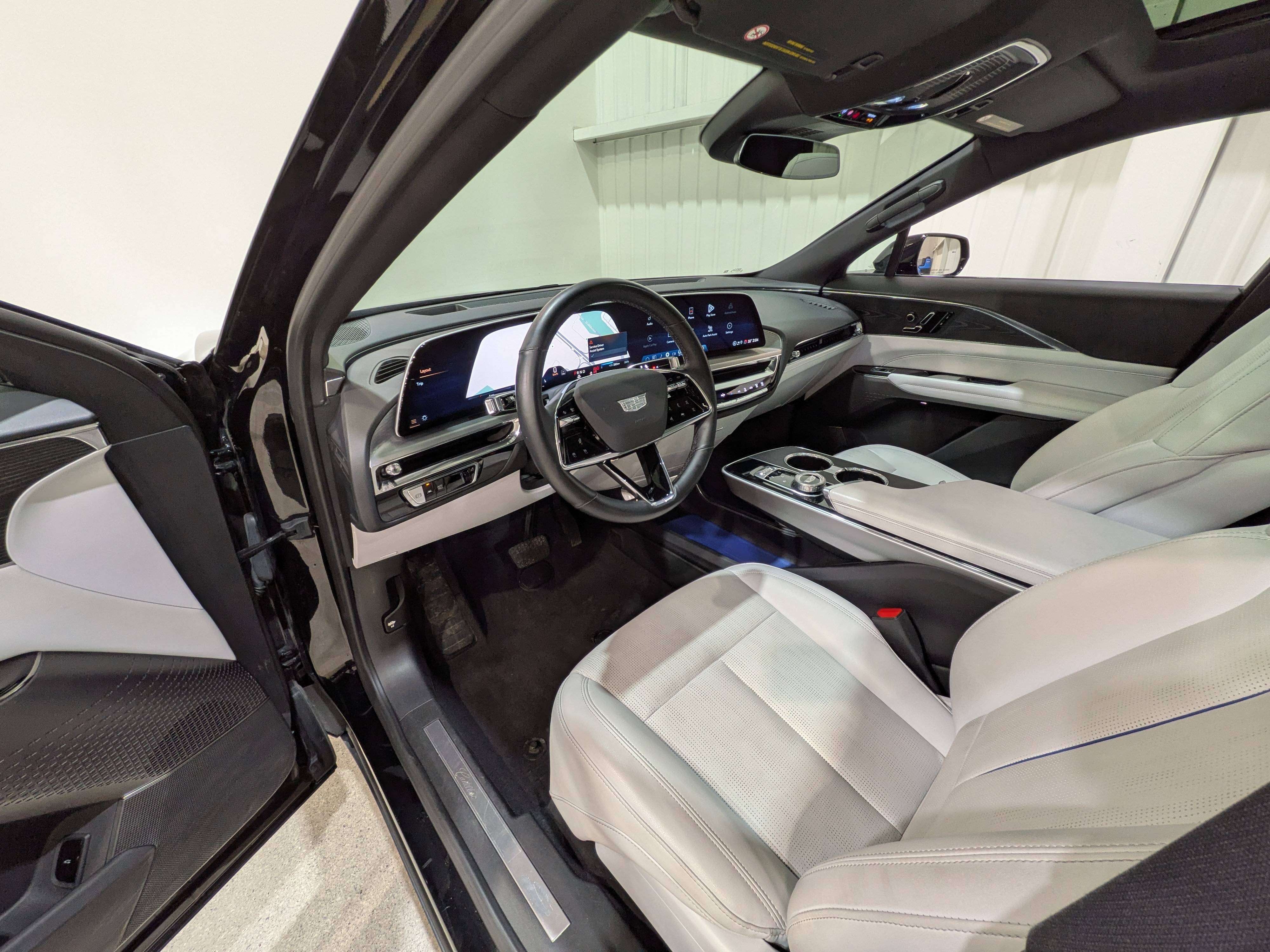 Cadillac LYRIQ 2024