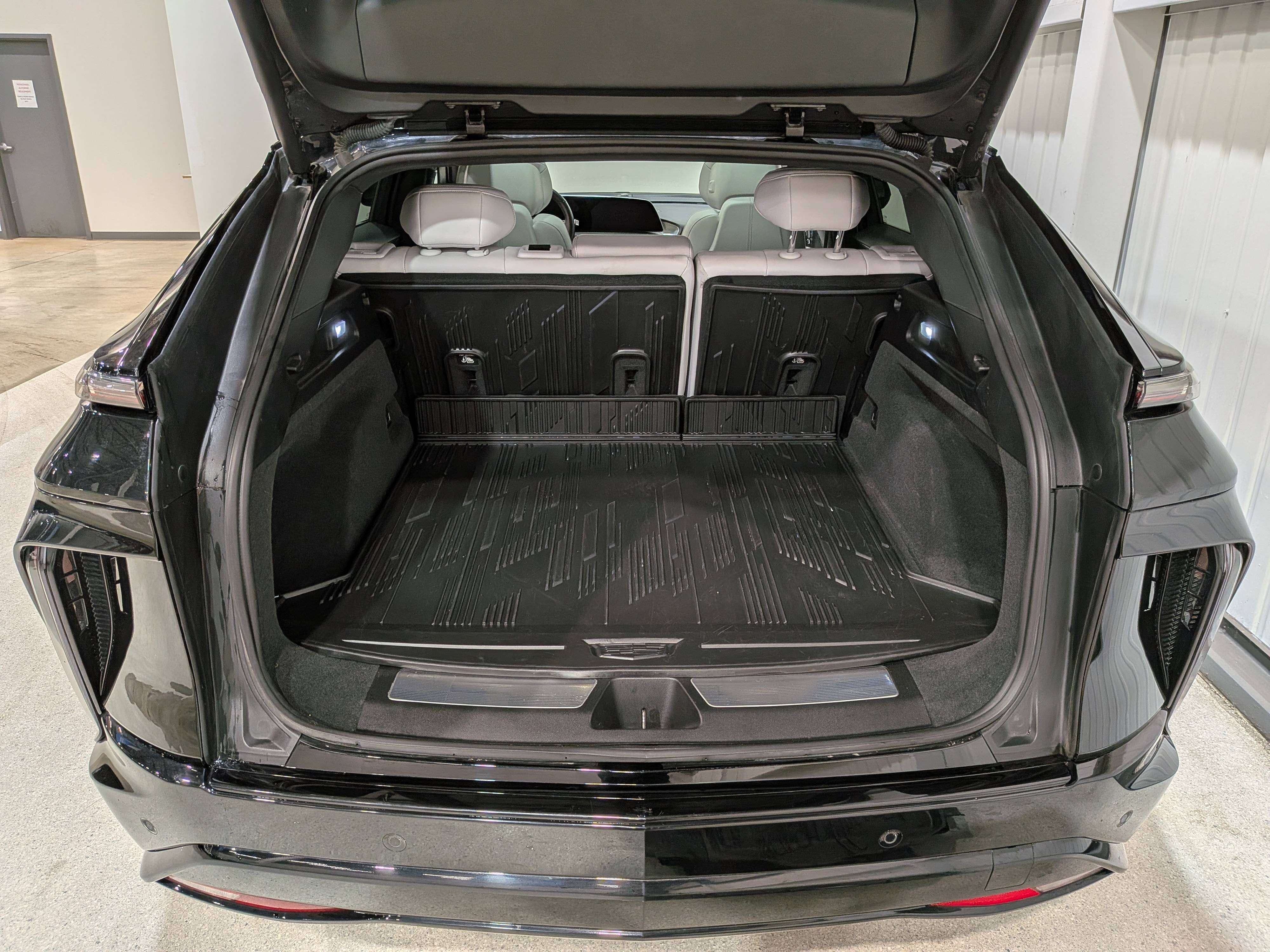 Cadillac LYRIQ 2024
