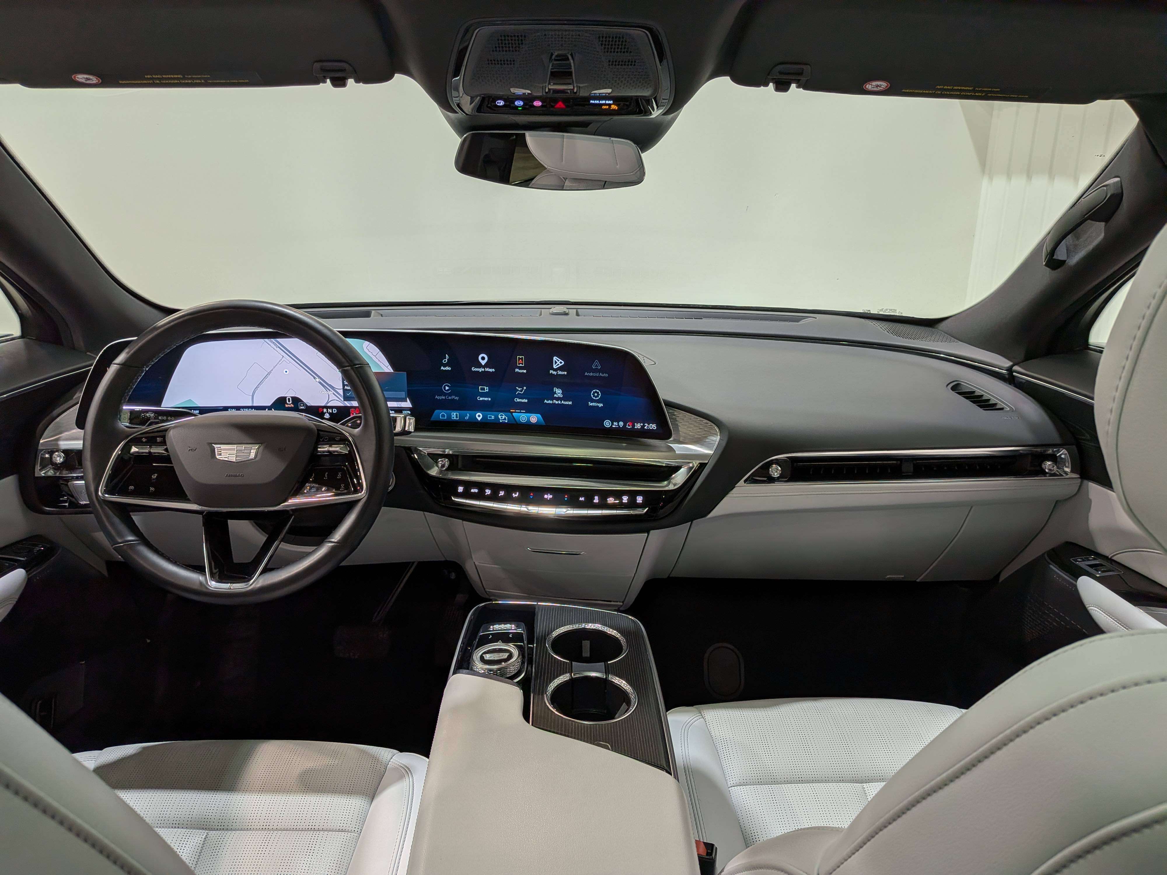 Cadillac LYRIQ 2024