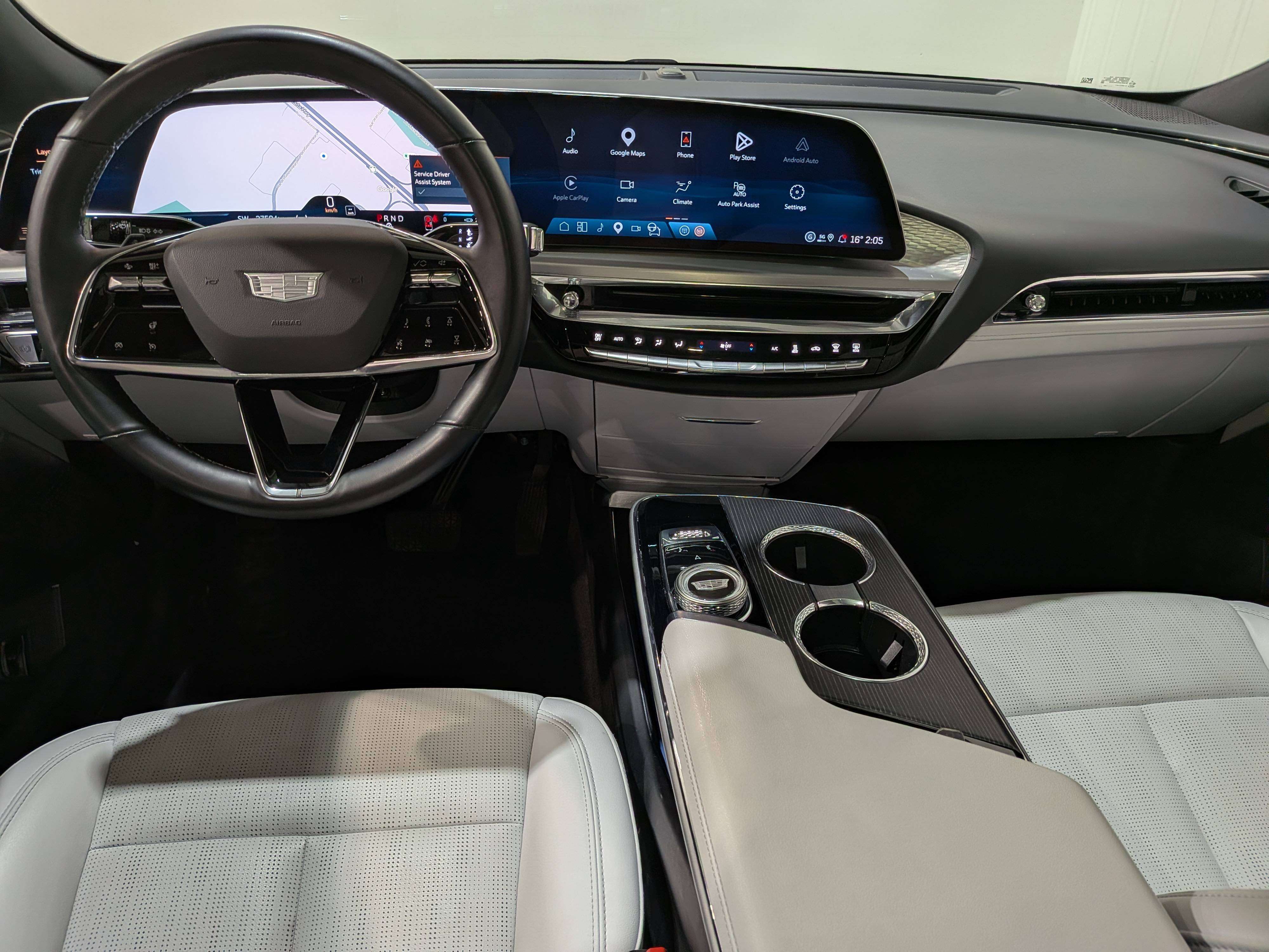 Cadillac LYRIQ 2024