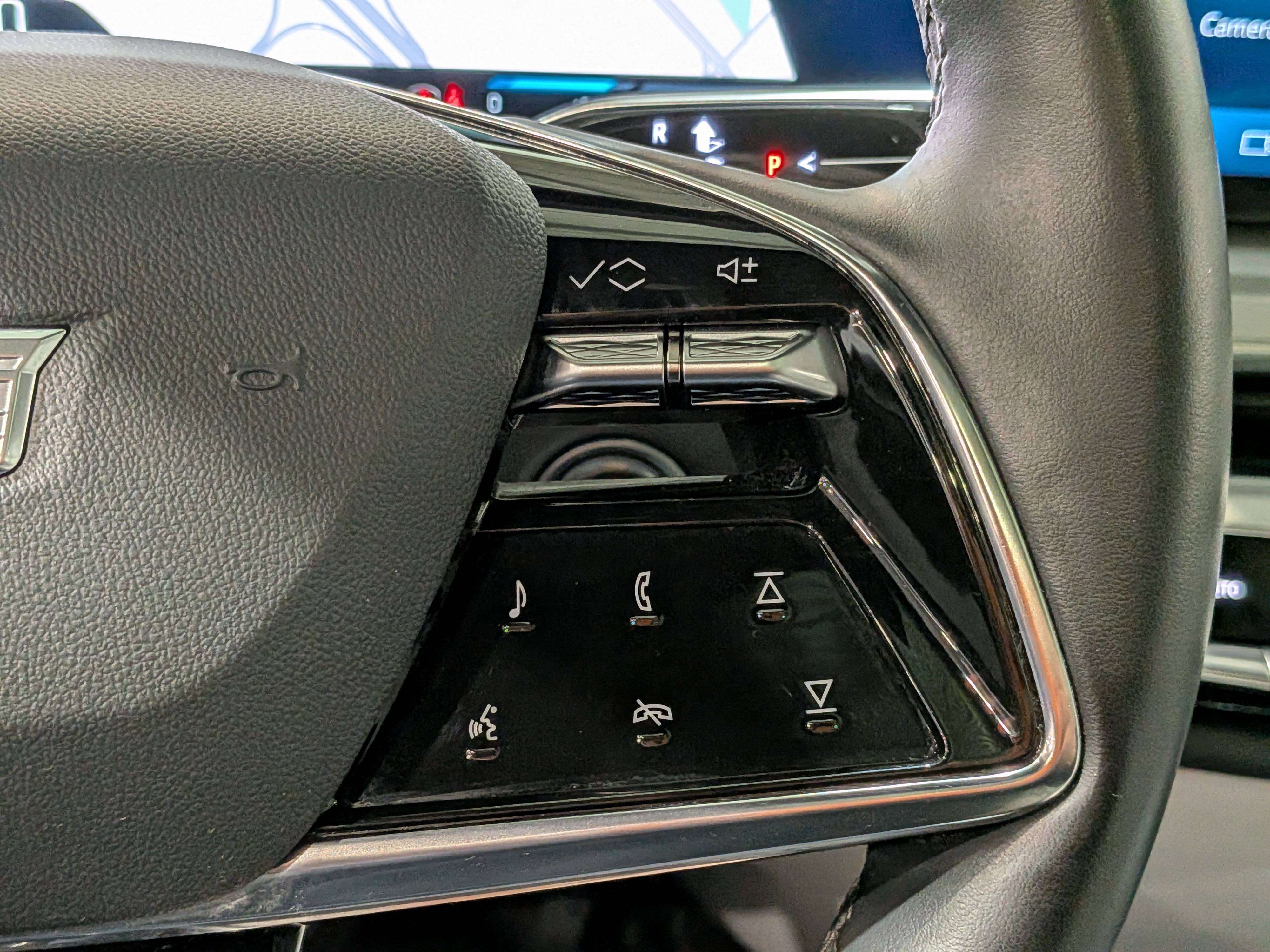 Cadillac LYRIQ 2024