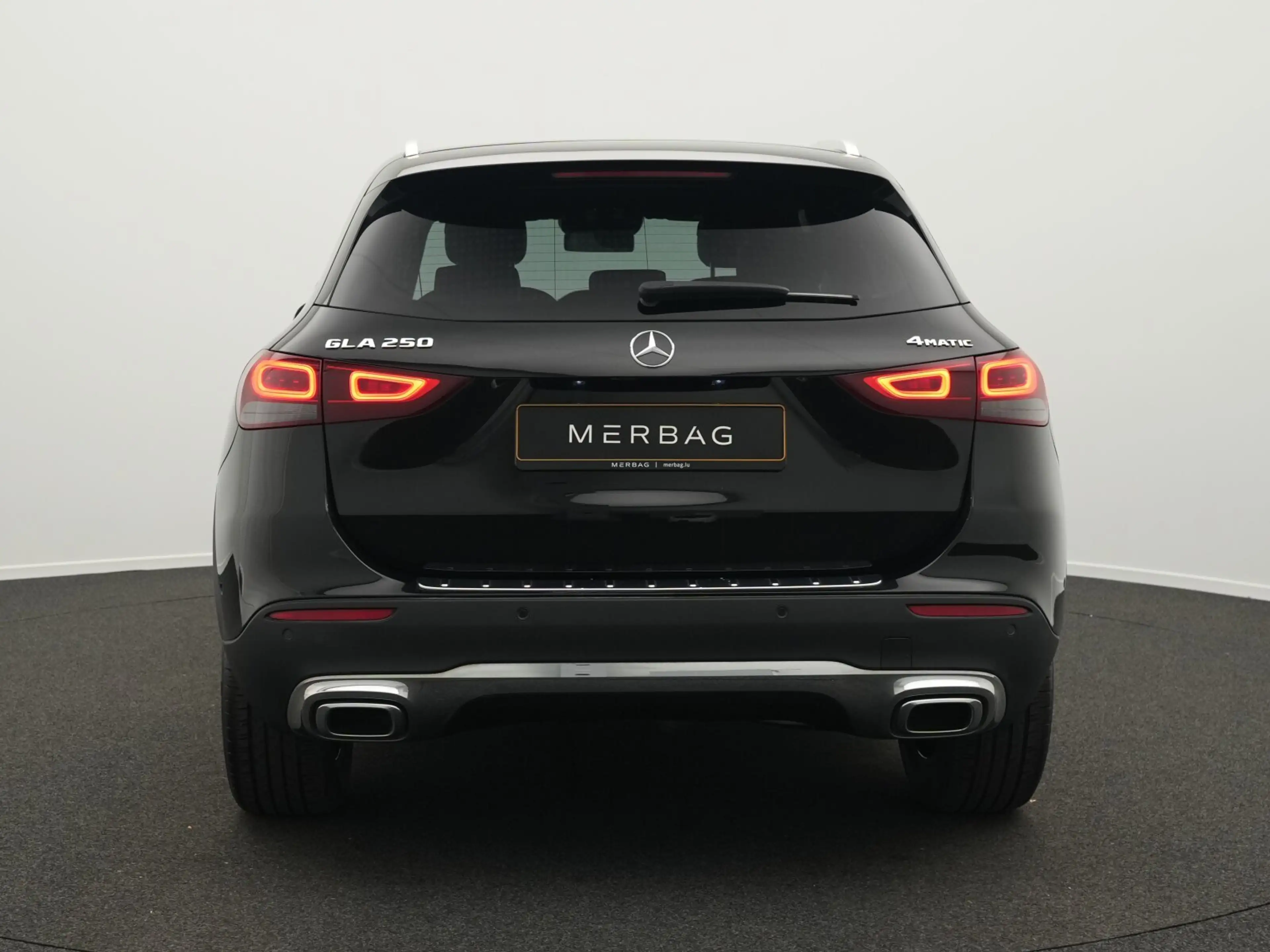 Mercedes-Benz GLA 250 GLA 250 4MATIC Progressive-Line Multi+360°+Apple — photo 4