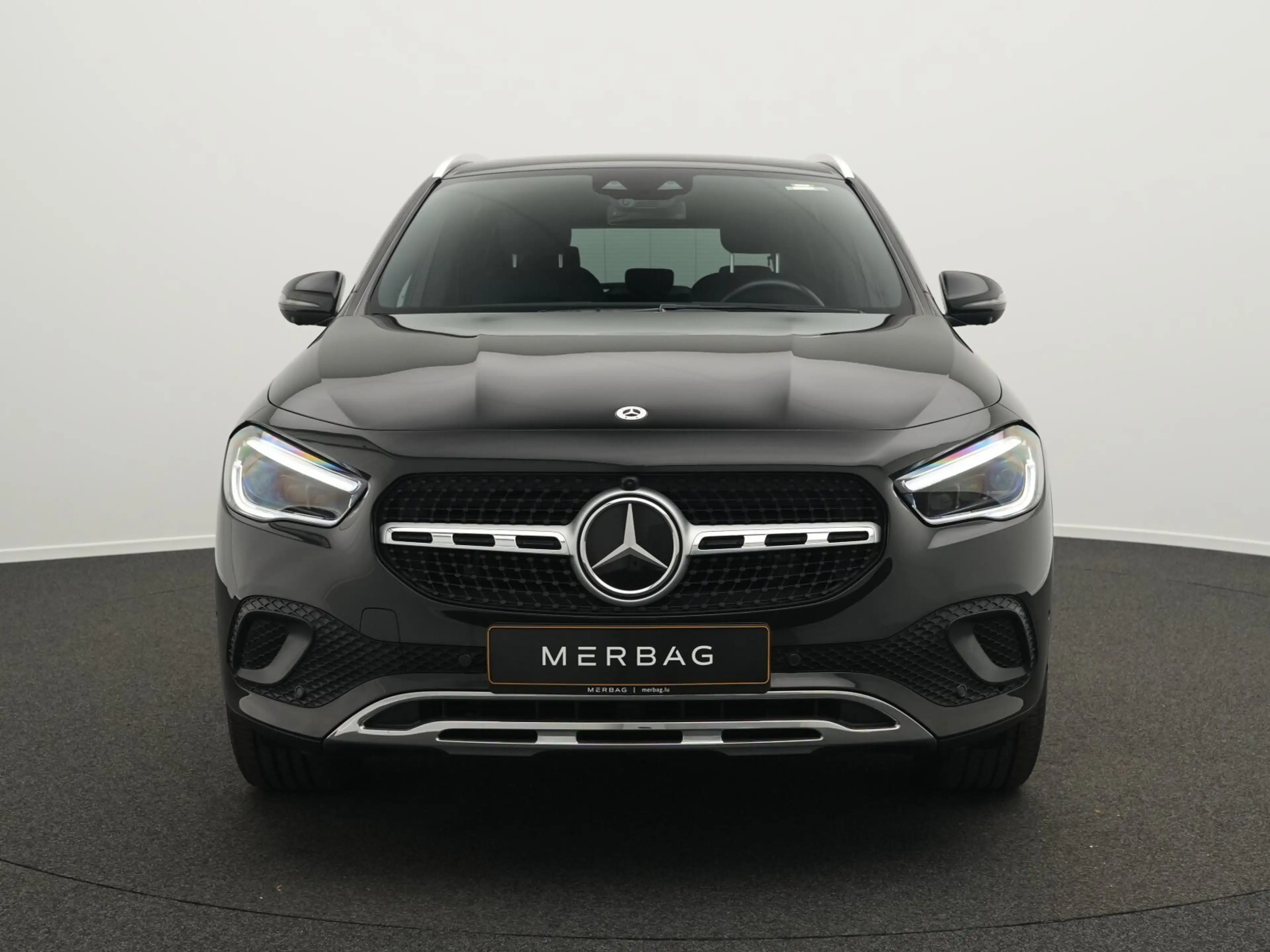 Mercedes-Benz GLA 250 GLA 250 4MATIC Progressive-Line Multi+360°+Apple — photo 2