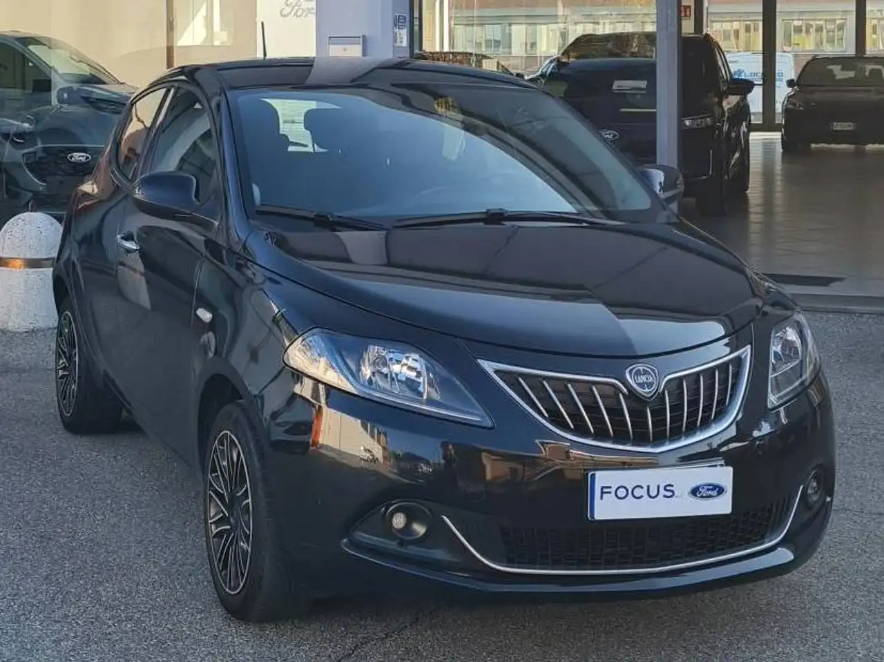 Lancia Ypsilon