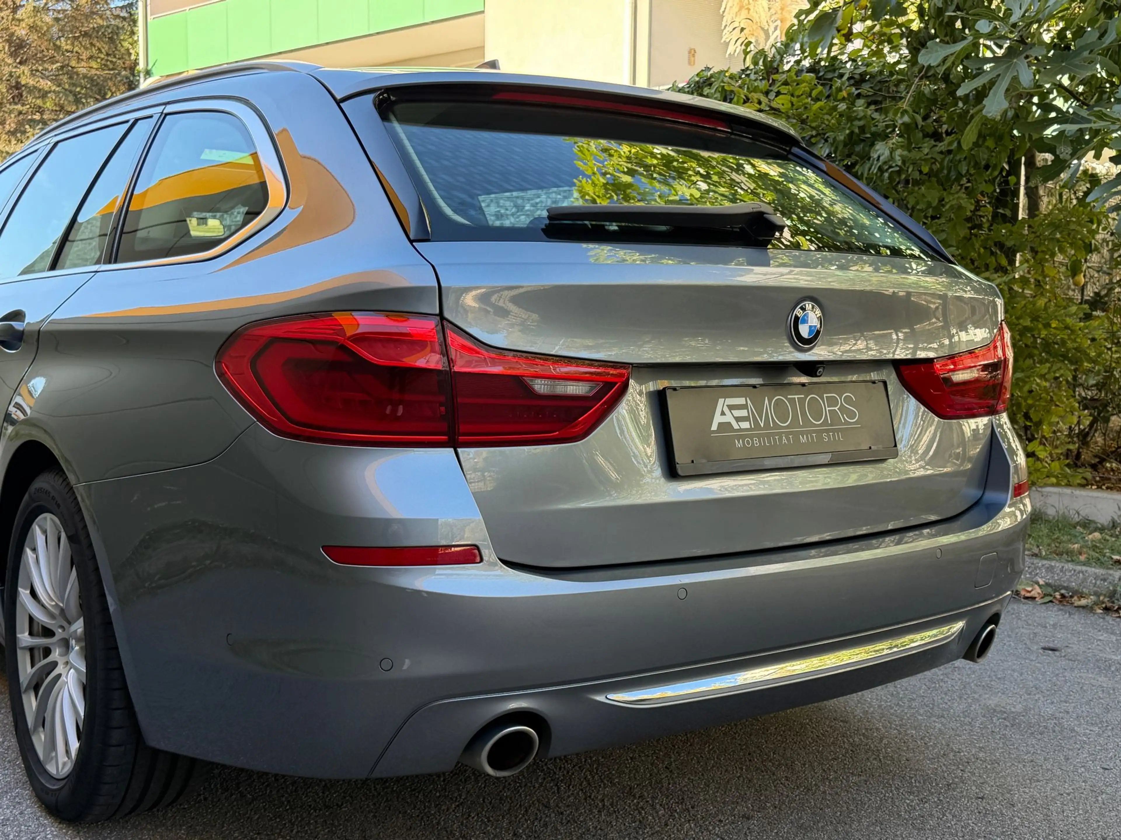 BMW 530 //VOLL//KREDIT-GARANTIE//PANO//LUXURY-LINE// — photo 15