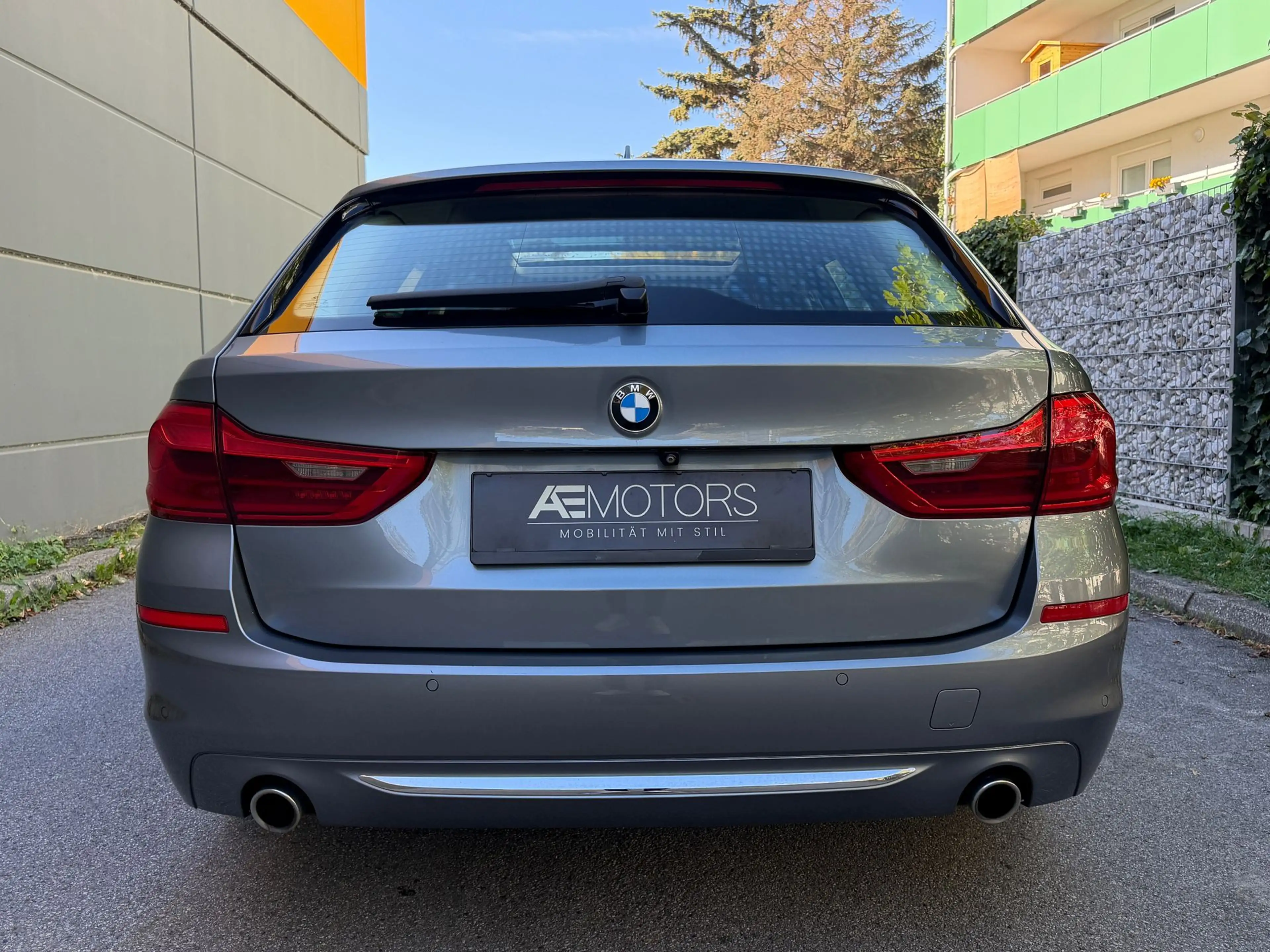 BMW 530 //VOLL//KREDIT-GARANTIE//PANO//LUXURY-LINE// — photo 12