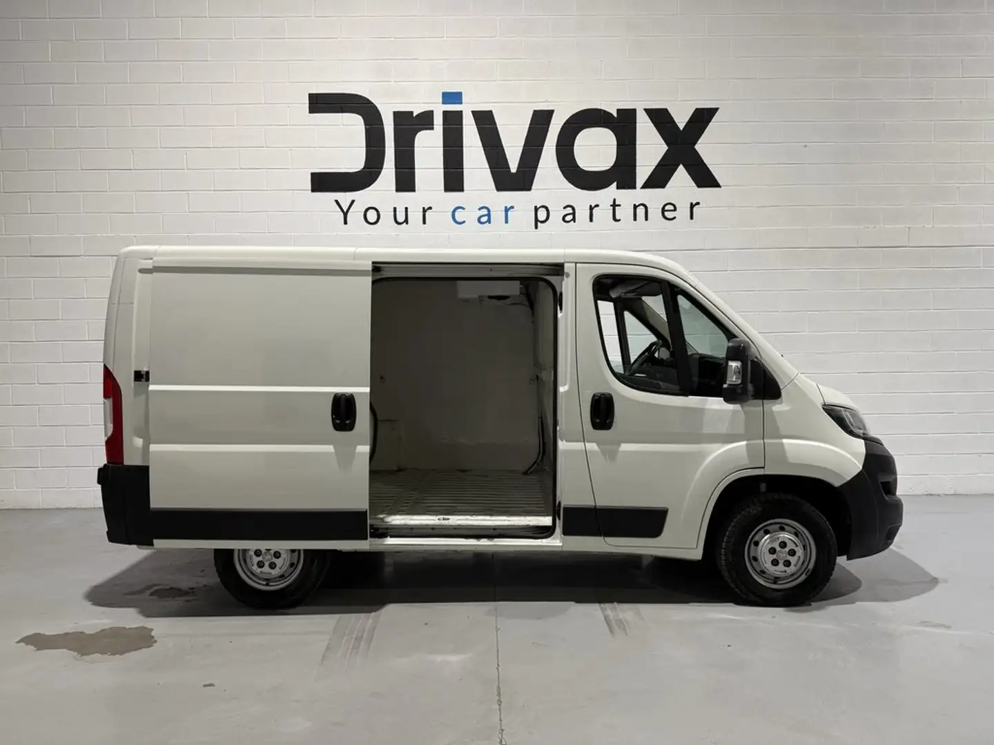 Peugeot Boxer 330 L1 H1 BHDI 88kW (120CV) S&S 6 Vel. M Bianco - 1