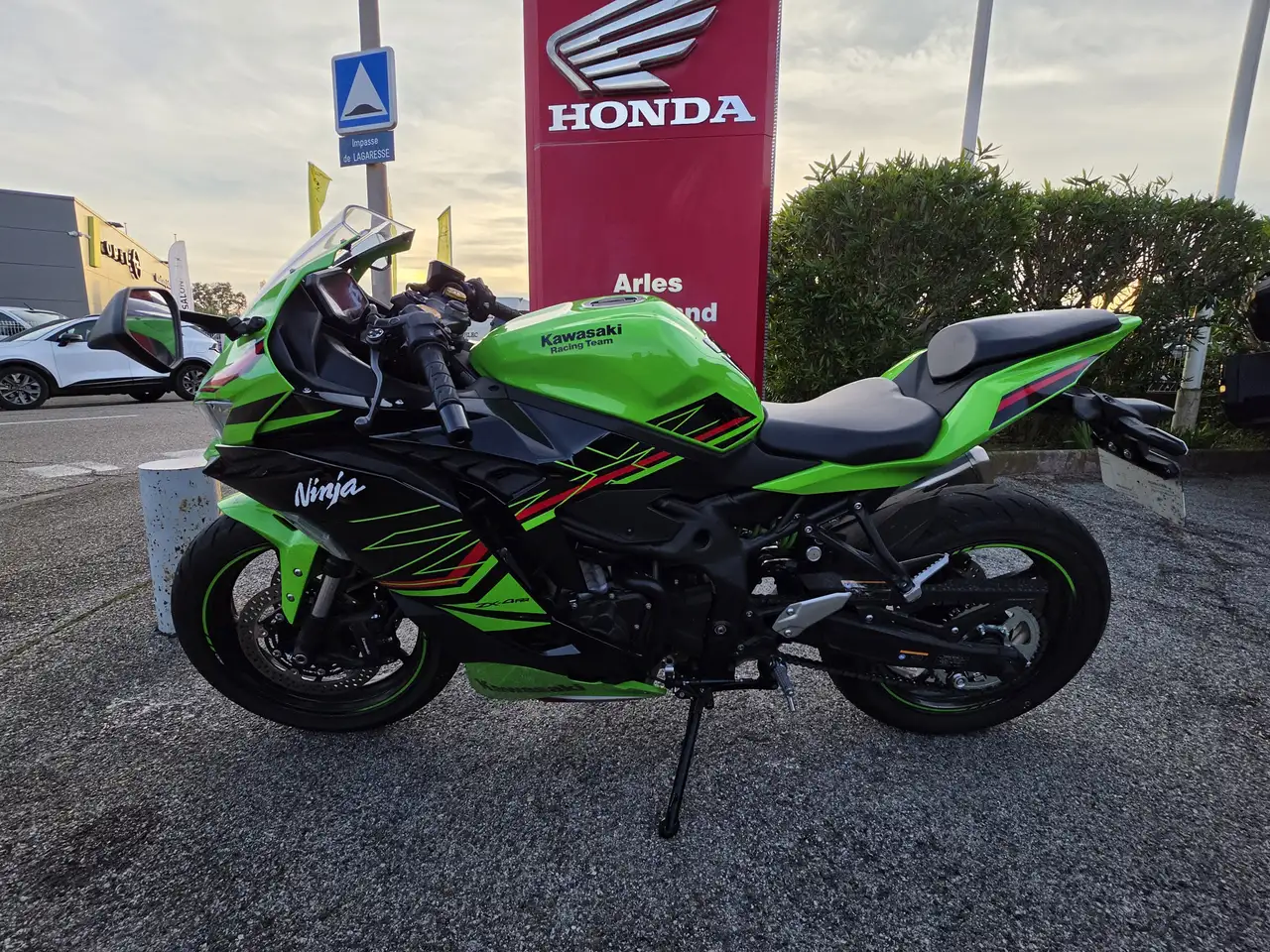 Kawasaki Ninja ZX-4RR