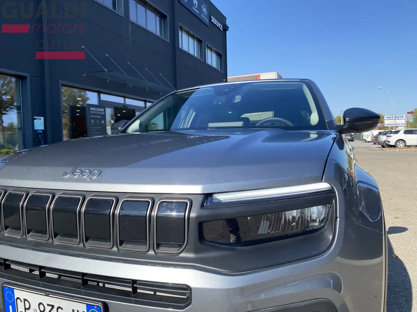 Jeep Avenger Avenger 1.2 Turbo 100 CV Altitude Grigio - 2