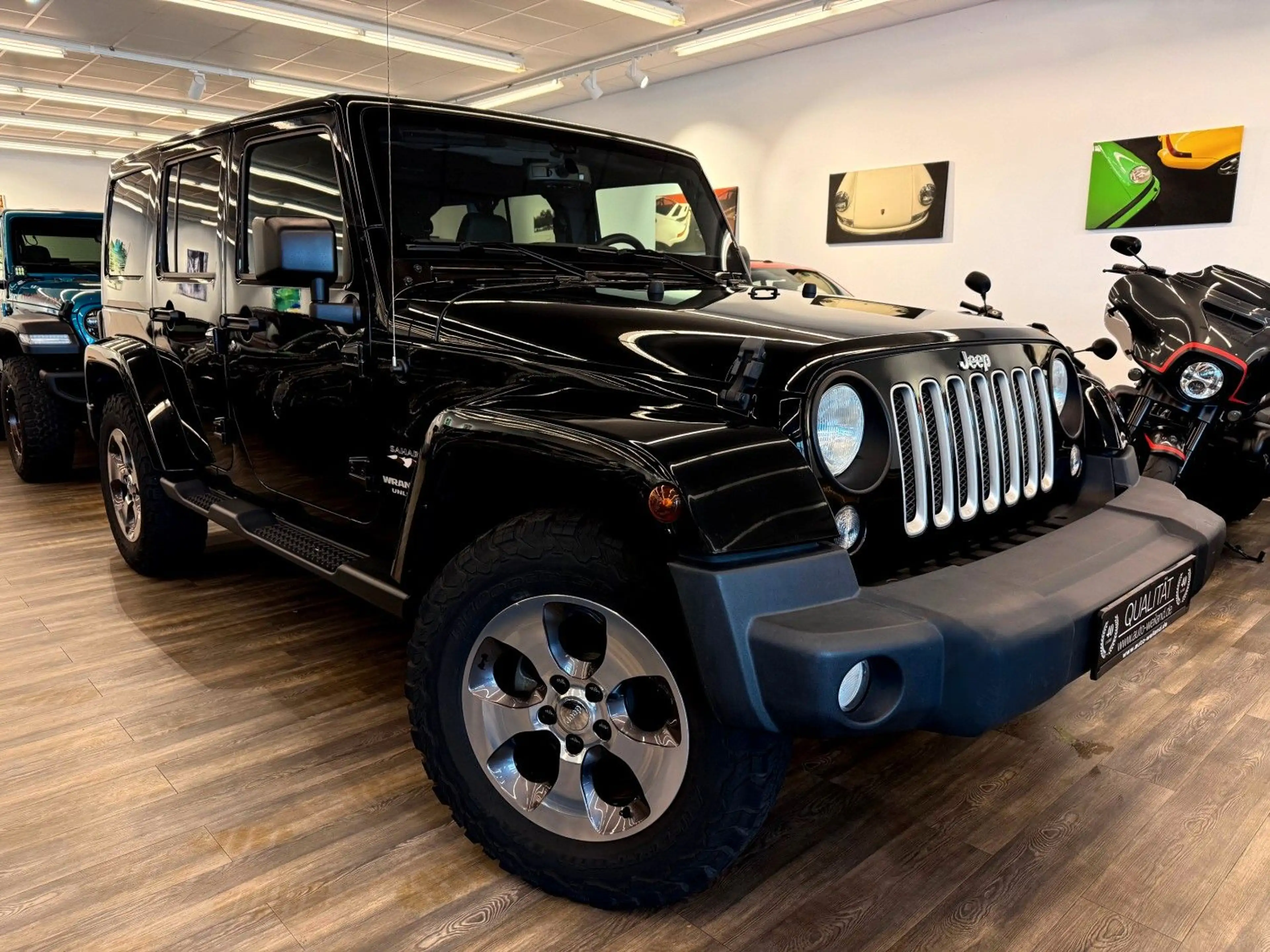 Jeep Wrangler 2.8 CRD Sahara Unlimited Leder Klima Autom Navi — photo 6