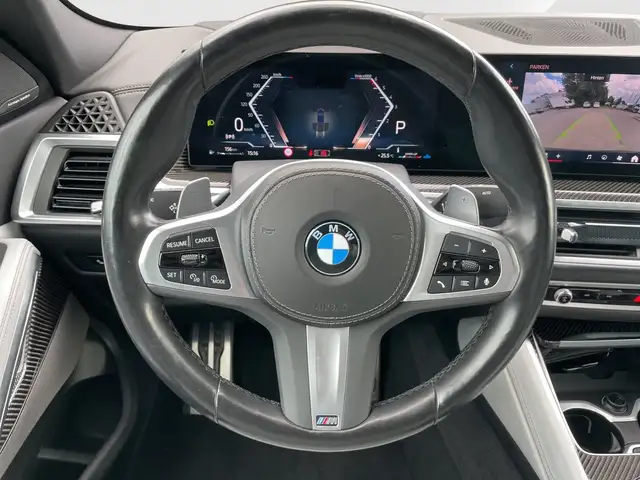 BMW X6 view 9