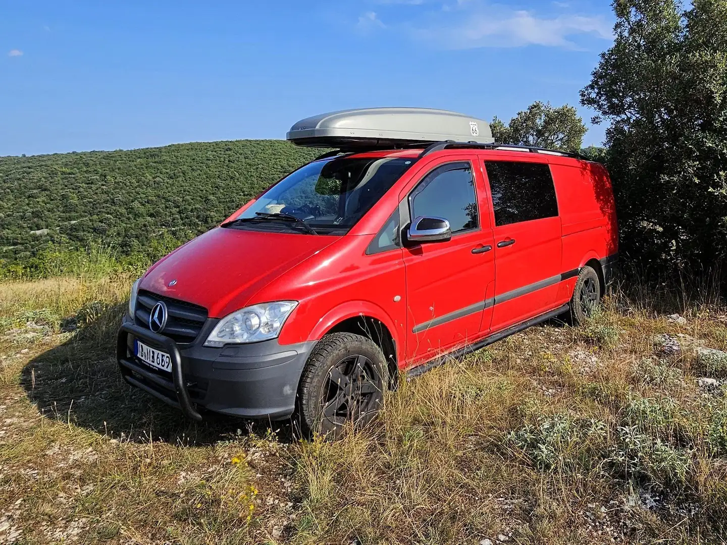 Mercedes-Benz Vito 4x4 Camper Bett Sofa Küche 230V 2Batt Solar Aut Rood - 2