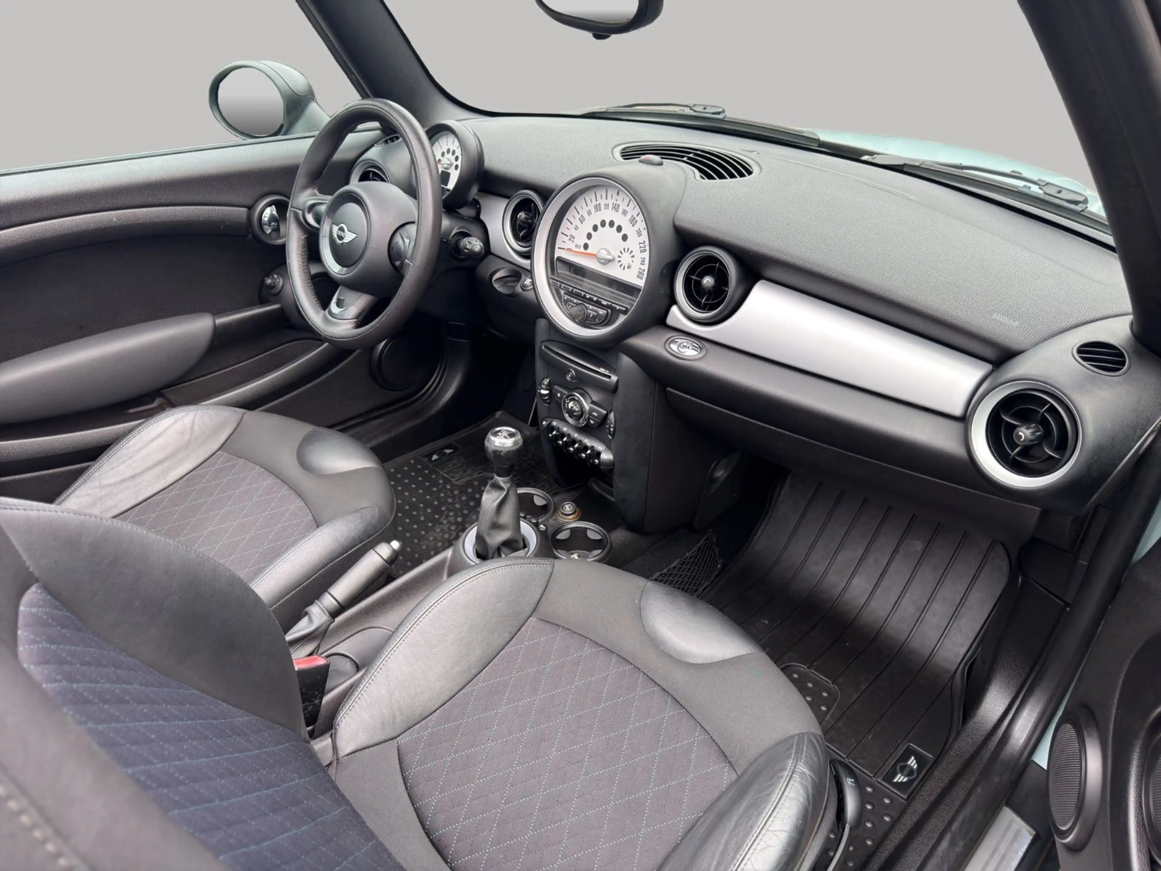 MINI One 1.6 Cabrio 2.Hand Klima Alu. TÜV — photo 11