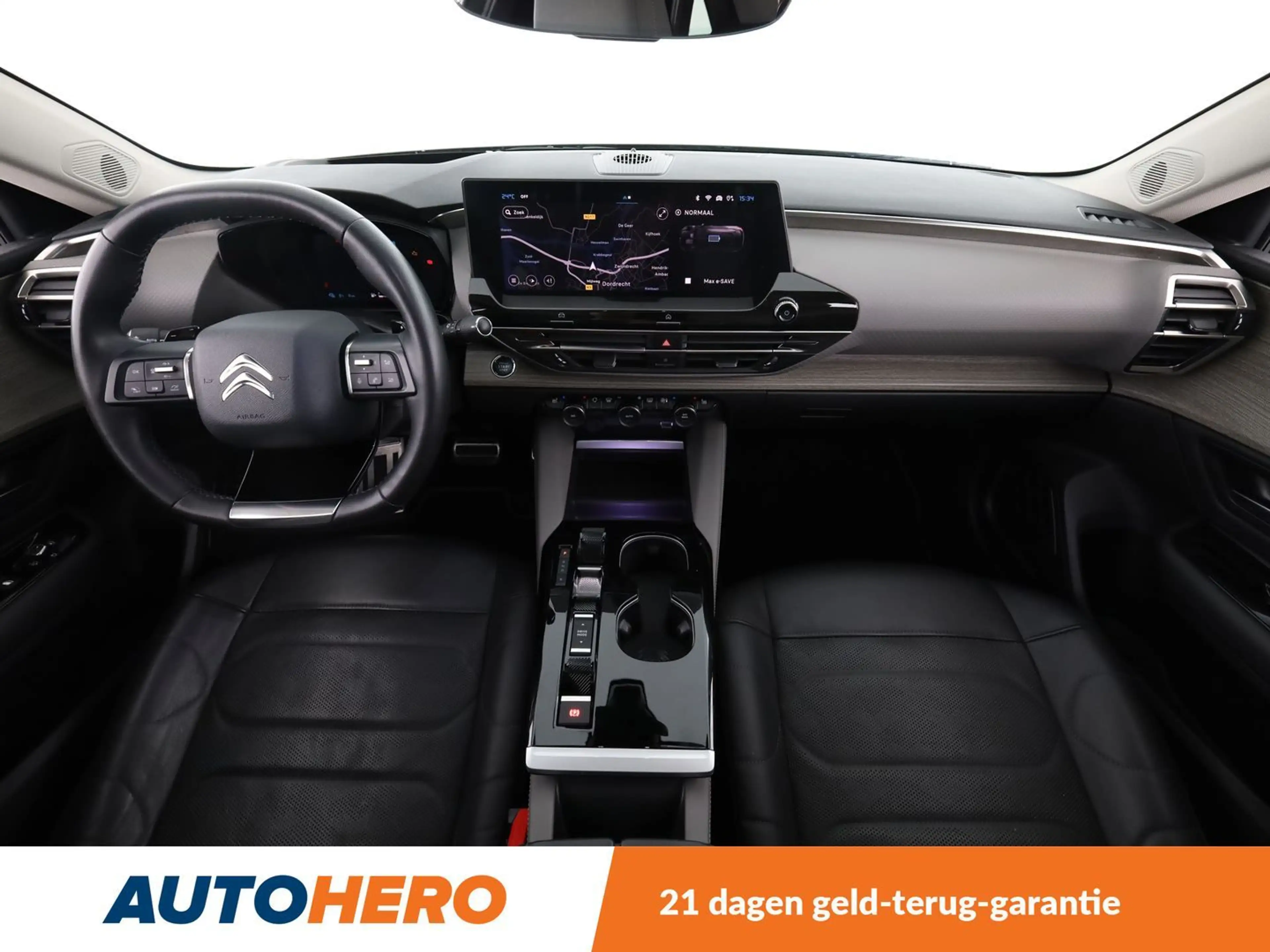 Citroen C5 X 1.6 Plug-in Hybrid Shine Pack — photo 12
