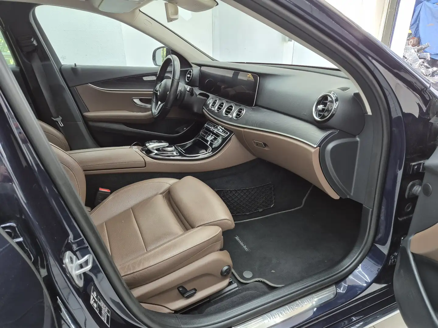 Mercedes-Benz E 300 d 9G-TRONIC Avantgarde - 1