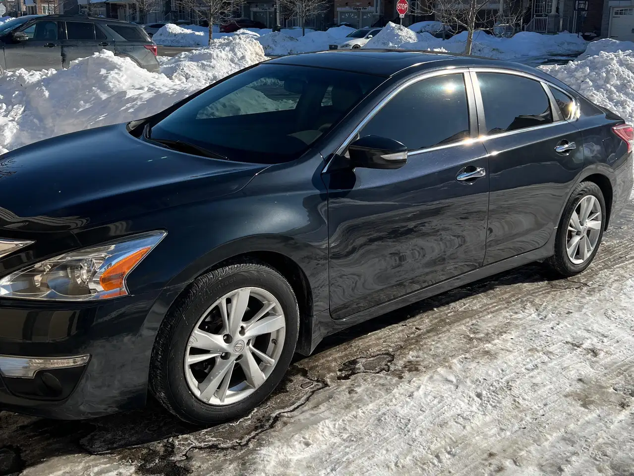 Nissan Altima снимка Nissan Altima