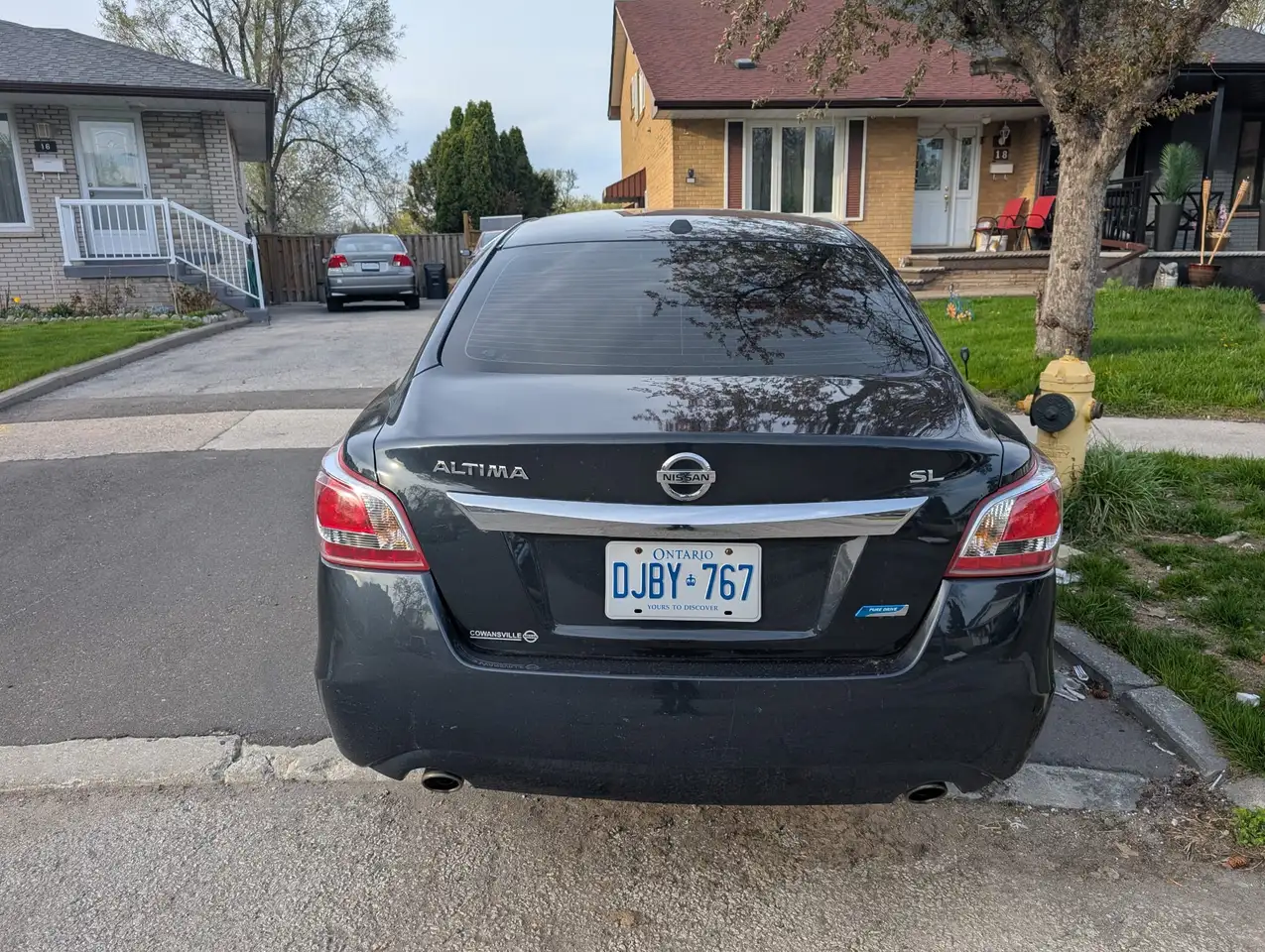 Nissan Altima снимка Nissan Altima