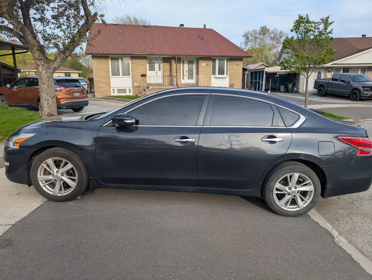 Nissan Altima снимка Nissan Altima