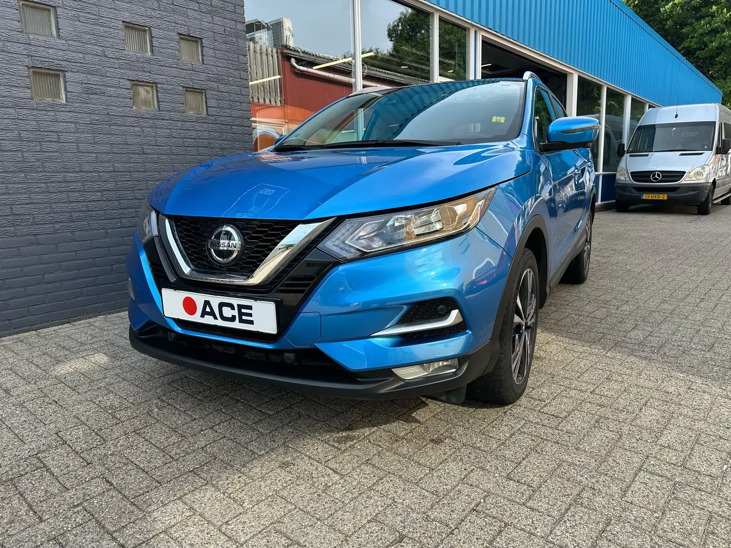 Nissan Qashqai 1.3 DIG-T N-Connecta A 1.3 DIG-T N-Connecta Automa Azul - 2