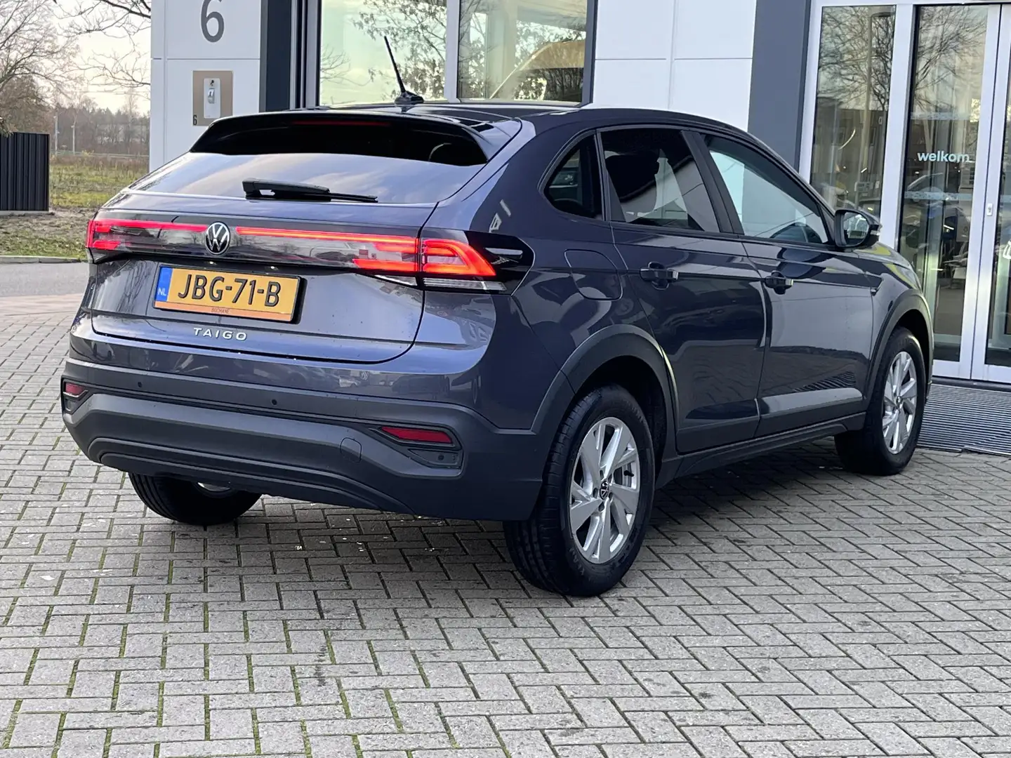 Volkswagen Taigo 1.0 TSI | Life | Apple Carplay | Cruise Control | Grau - 2