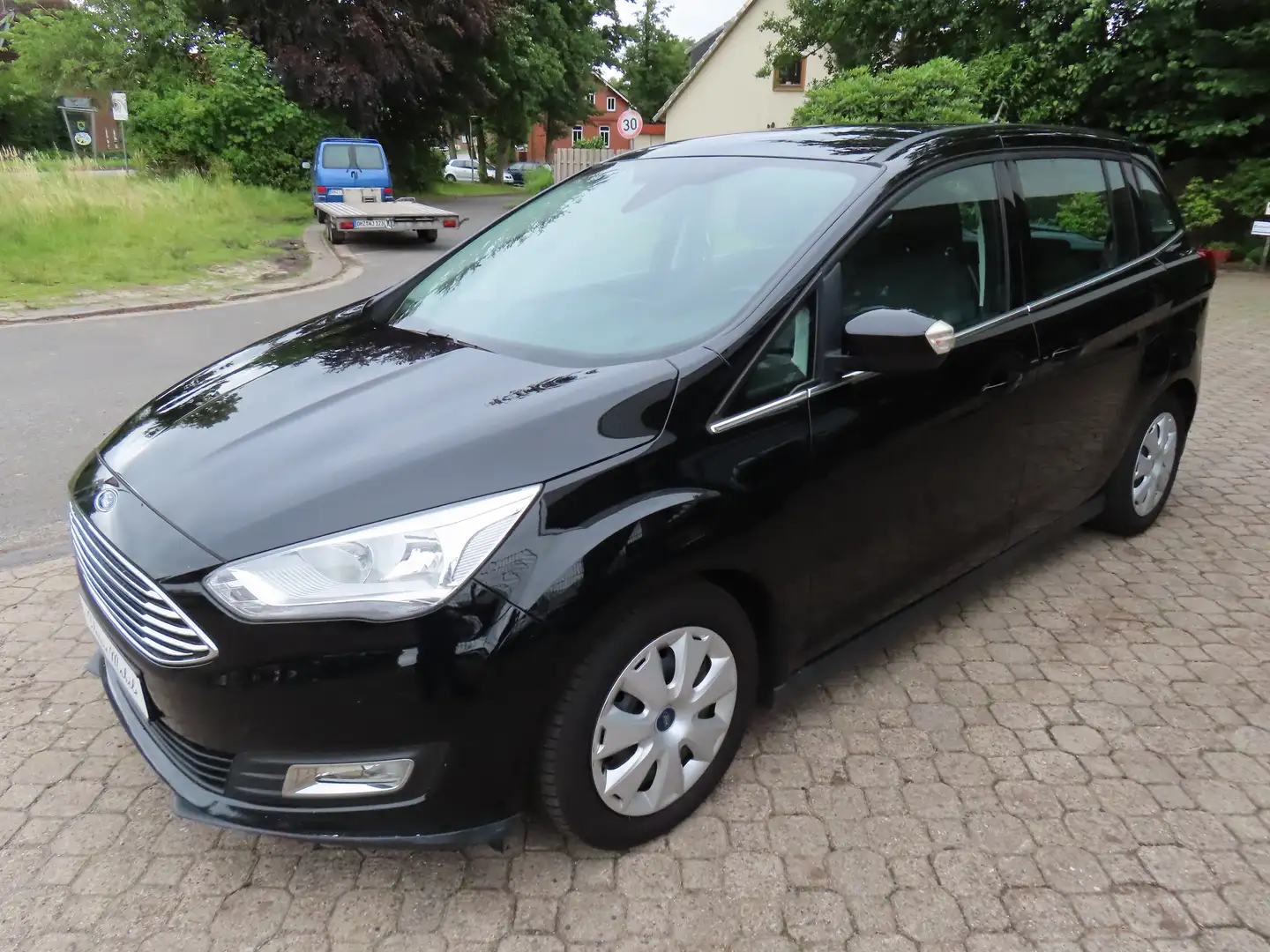 Ford Grand C-Max 2.0 TDCi Titanium *HU 10/2026*2.Hand*AHK*SHZ*PDC* Schwarz - 2