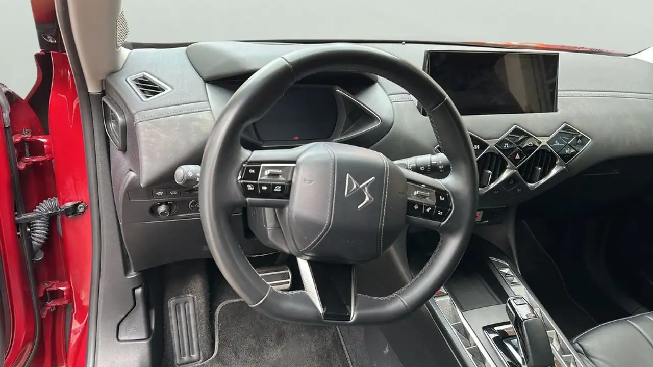 DS Automobiles DS 3 Crossback 2023 — фото 10