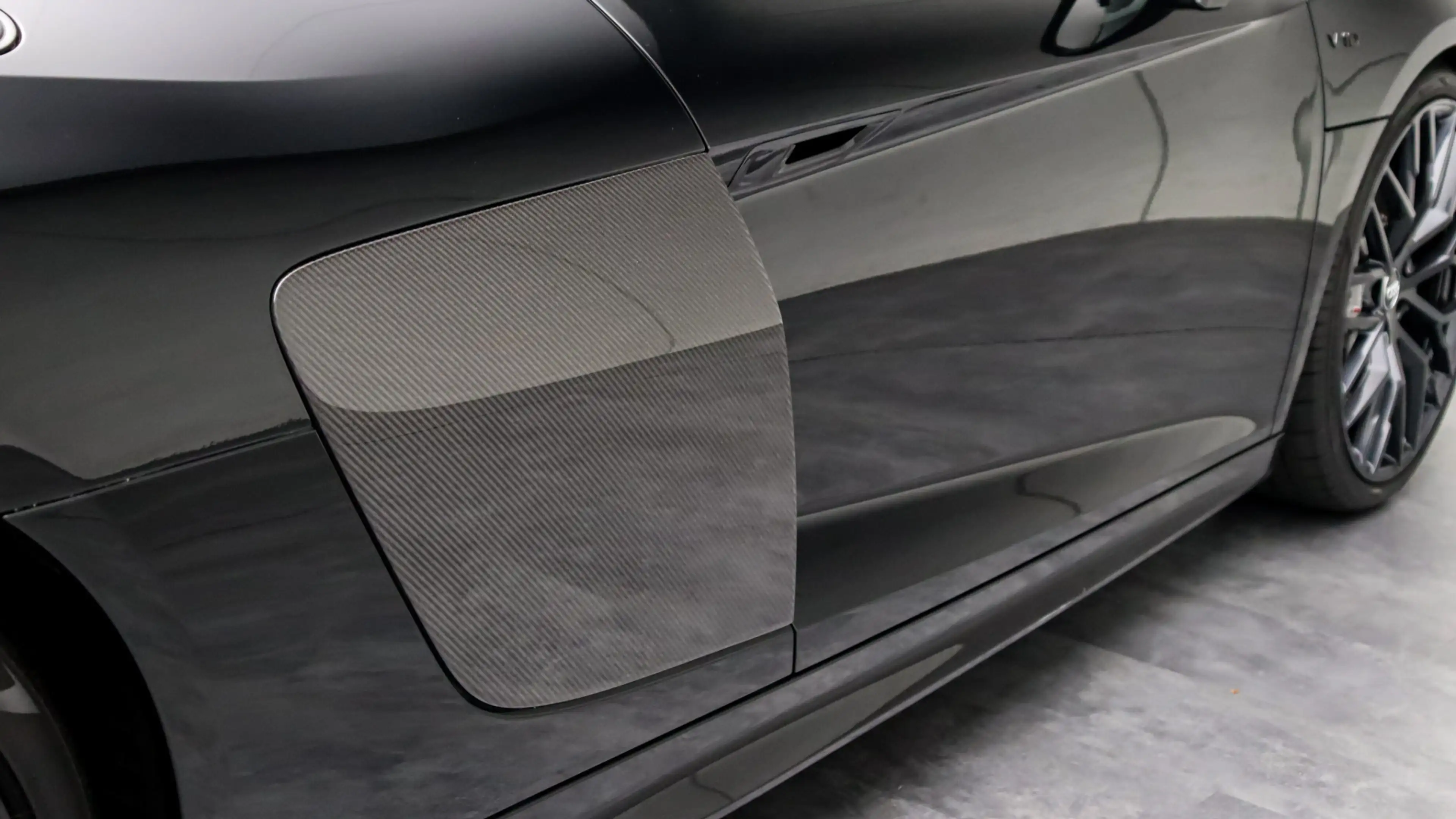 Audi R8 Spyder 5.2 V10 FSI quattro | Keramisch | B&O | Car — photo 14