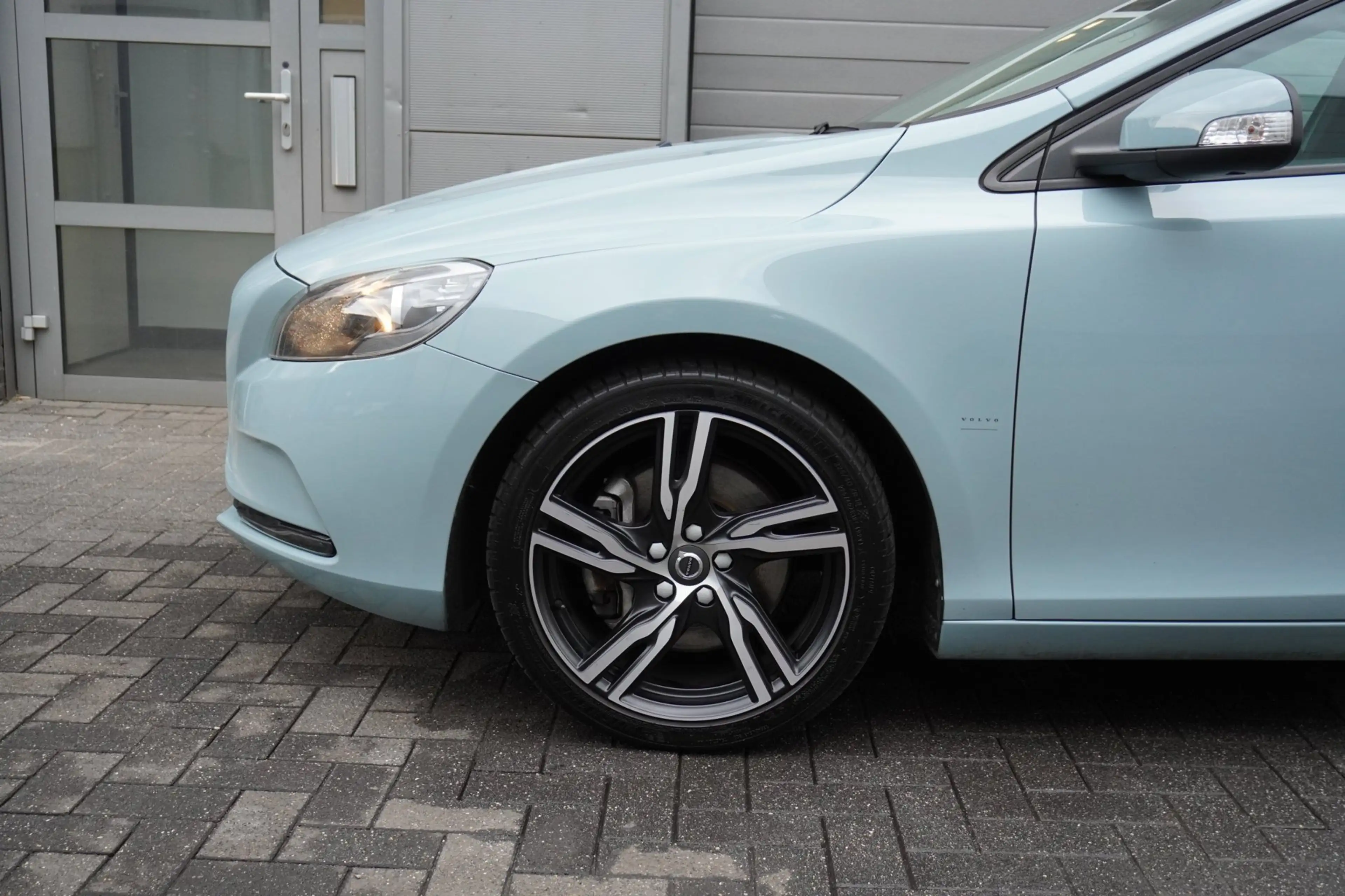 Volvo V40 1.5 T2 Nordic — photo 10