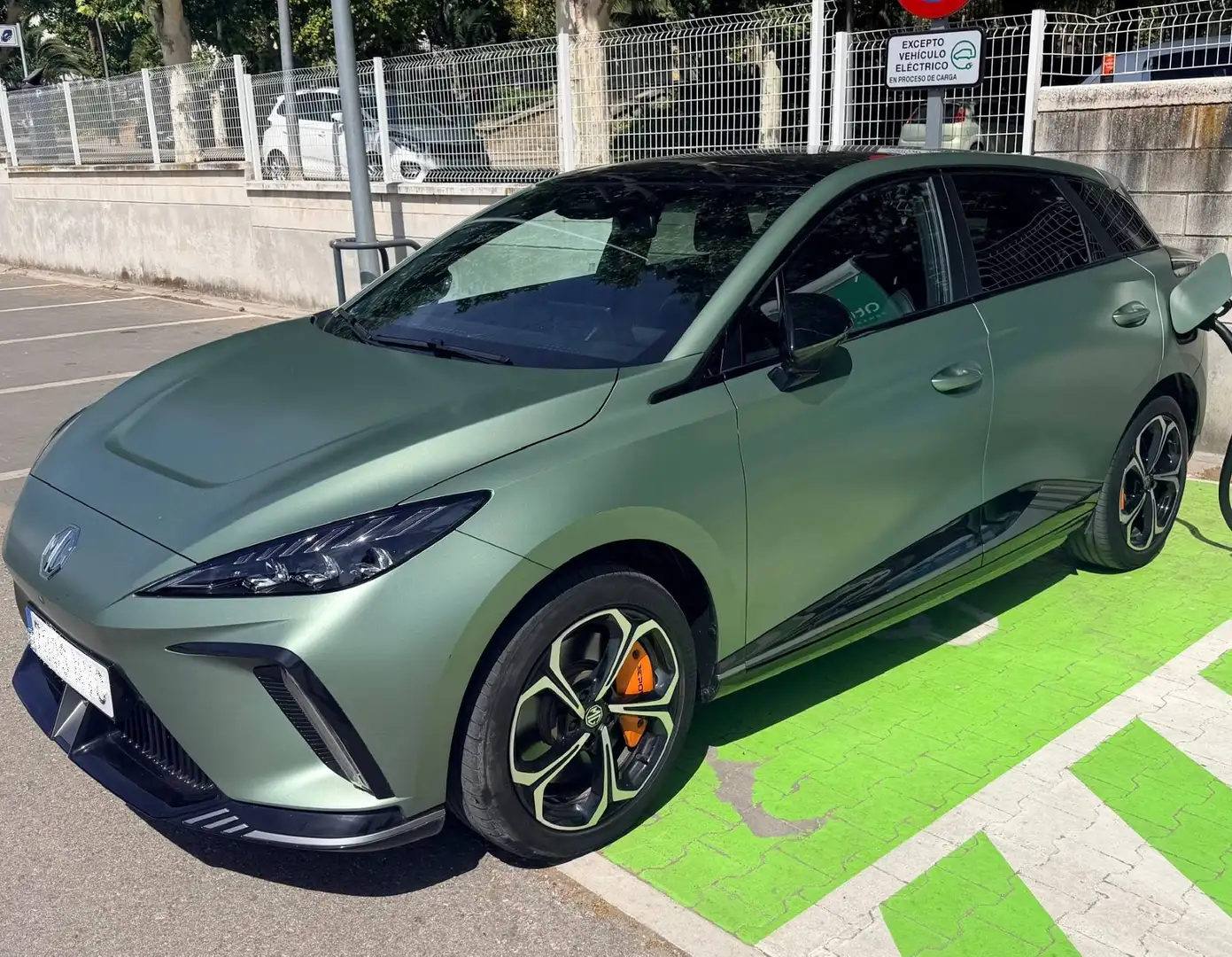 MG MG4 XPower MG4 XPower 64kWh Verde - 1