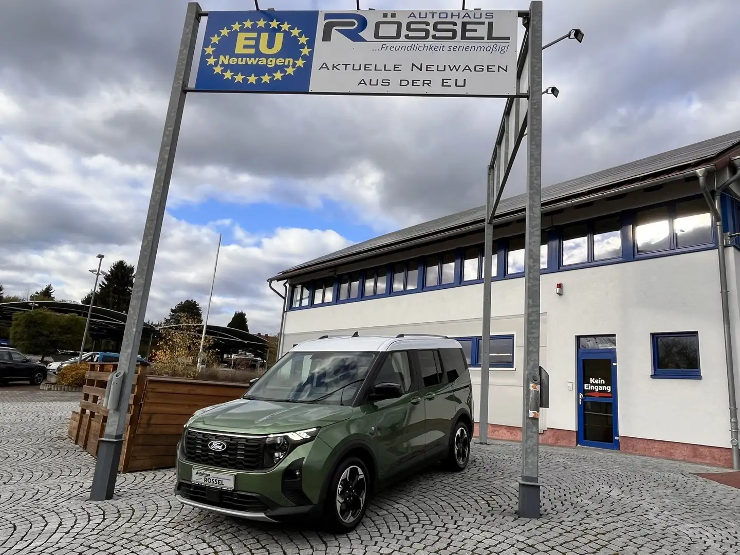 Ford Tourneo Courier 1,0 Active 17"Alu Navi PKS v.u.h.Rückfahrka. Grün - 1