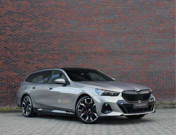 5-serie Touring 550e xDrive | Oxid Grey - M Sport