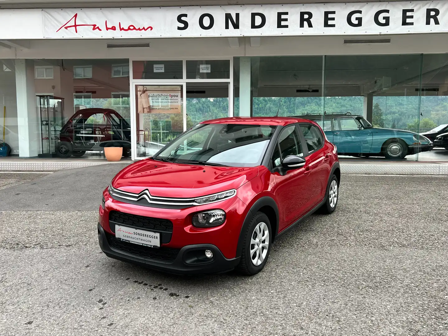 Citroen C3 PureTech82 5-Gang Manuell Feel Rouge - 1