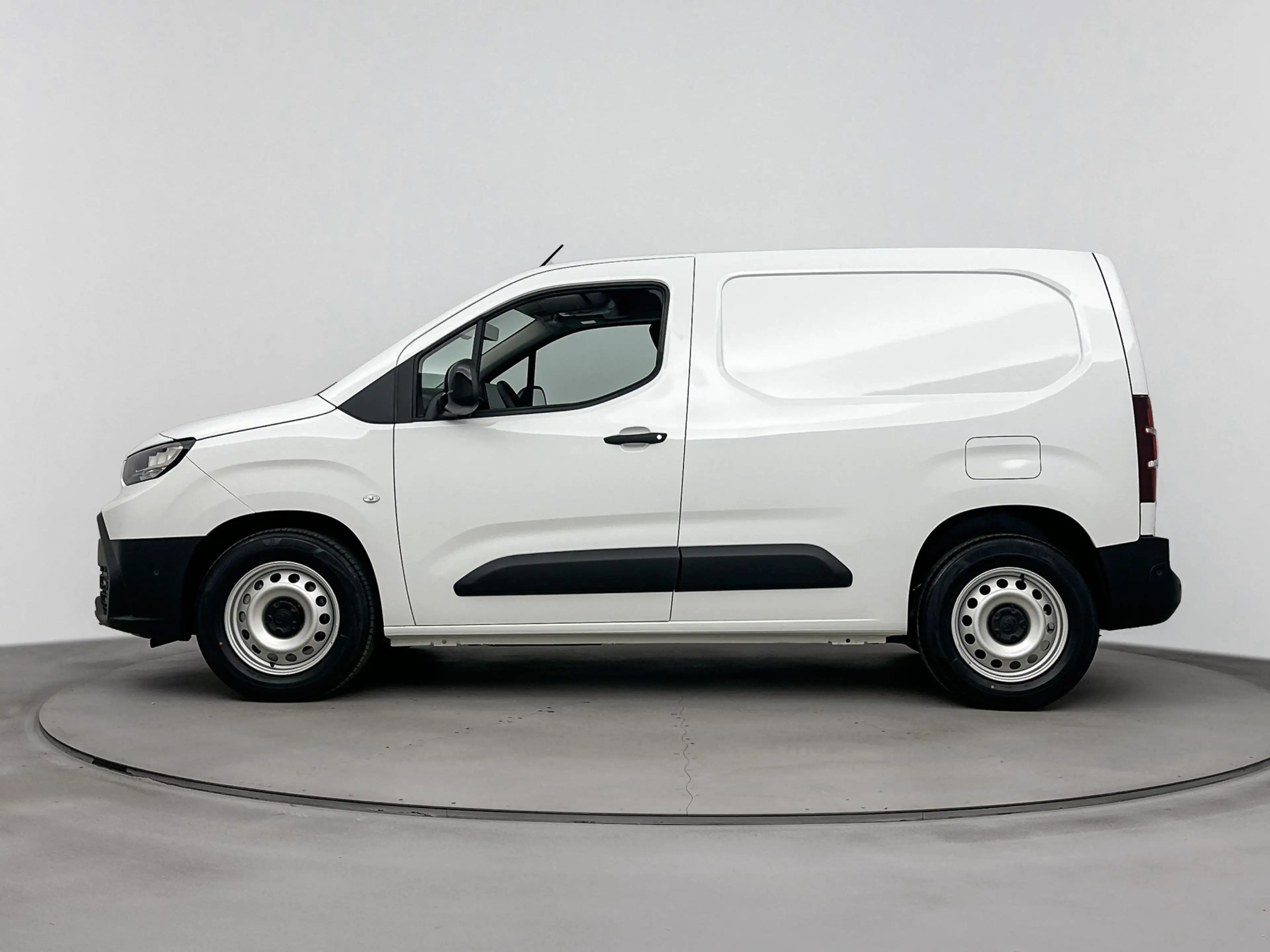 Toyota Proace City Electric 10th Anniversary 50 kWh | Apple Carplay & — photo 3