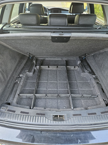 BMW 523 523i Executive — photo 11