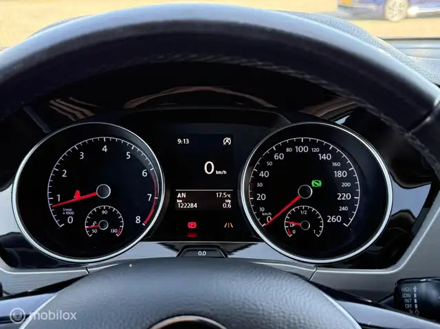 Volkswagen Touran view 15