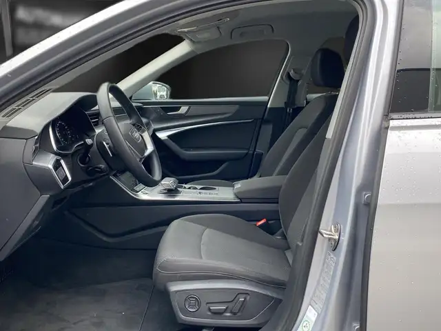 Audi A6 view 13