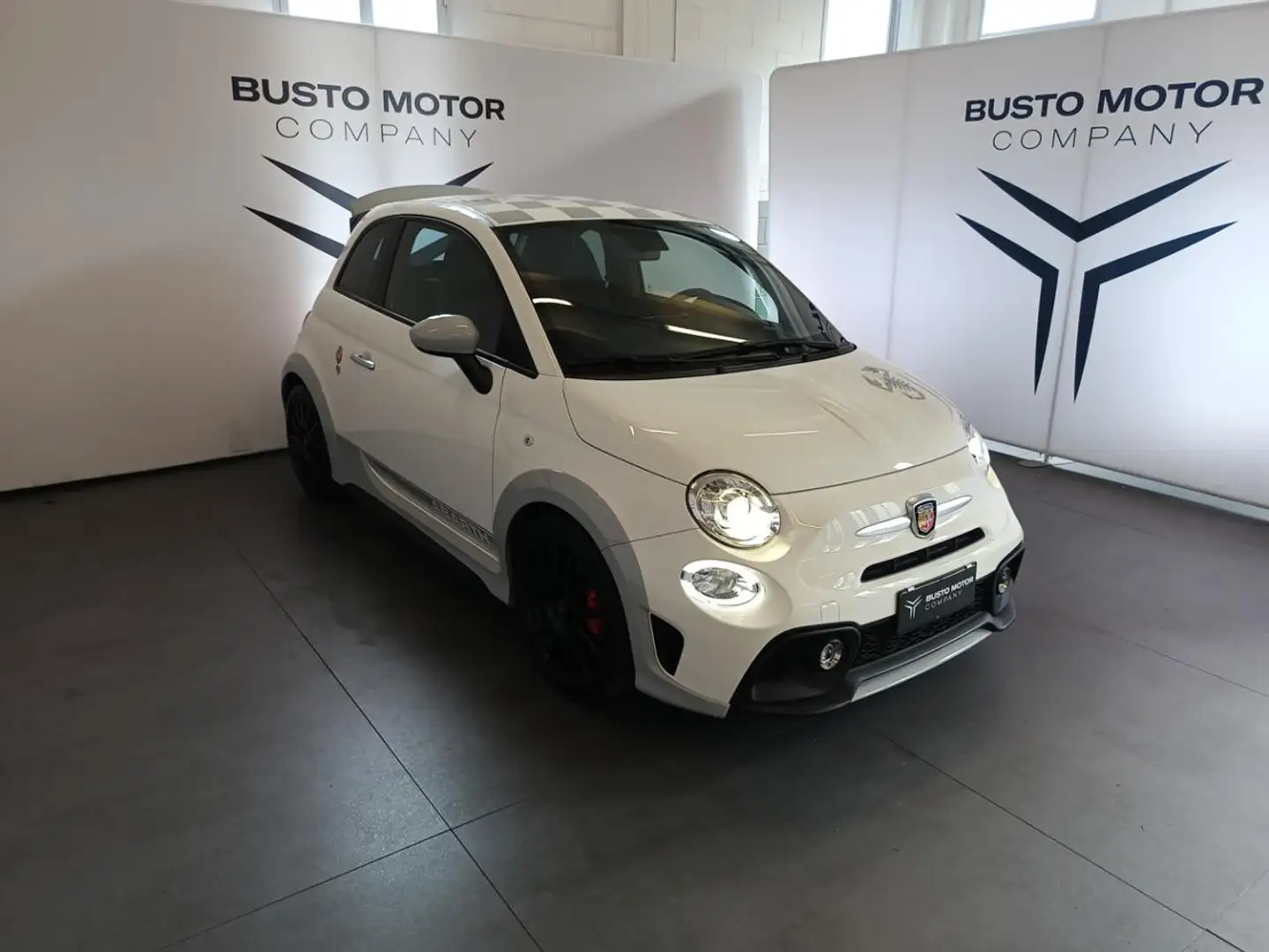 Abarth 695 1.4 Turbo T-Jet 180 CV 70° Bianco - 1