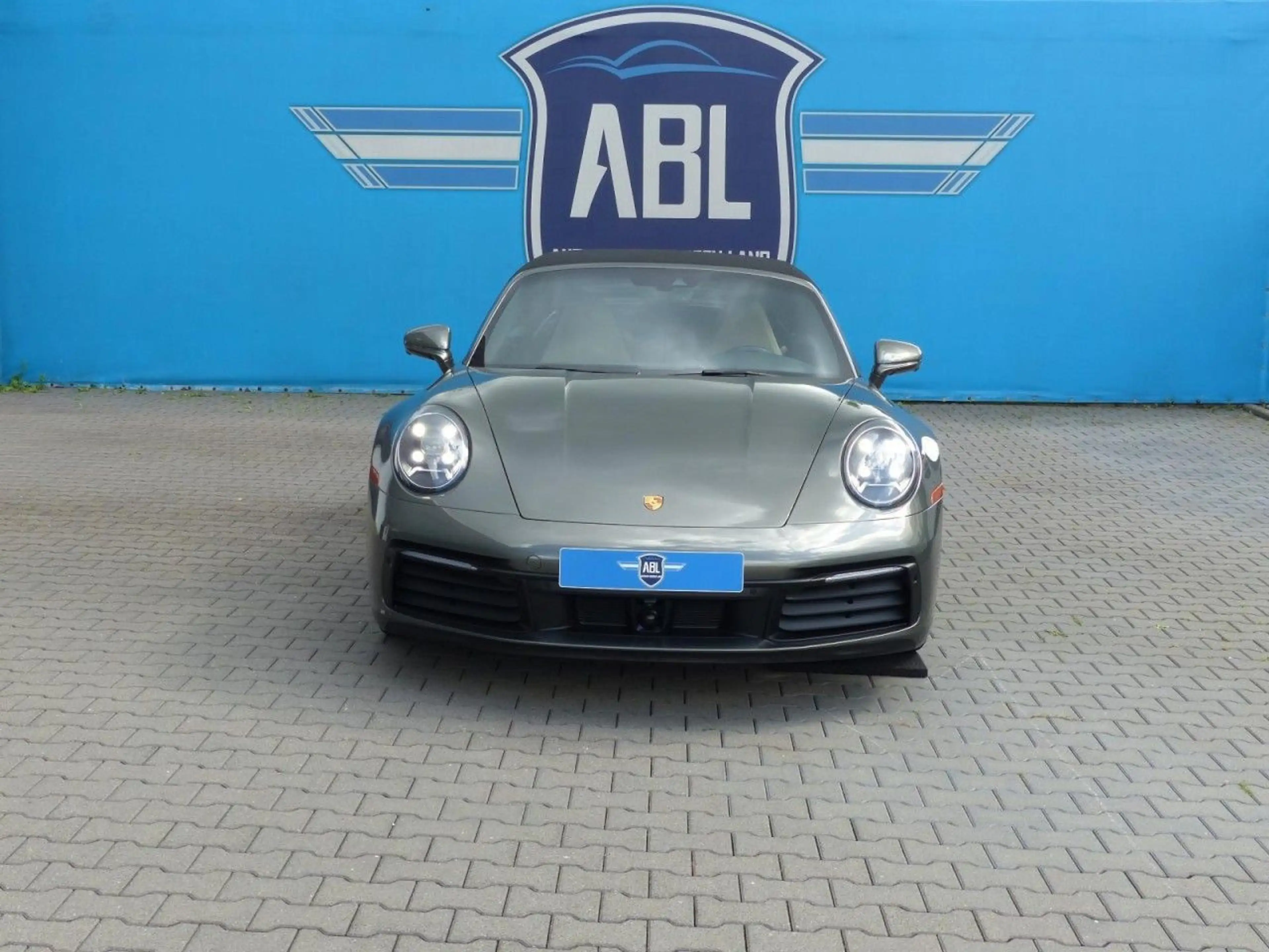 Porsche 992 .CARRERA.CABRIO.APPROVED04.2027.PDC.NAVI.LED. — photo 3