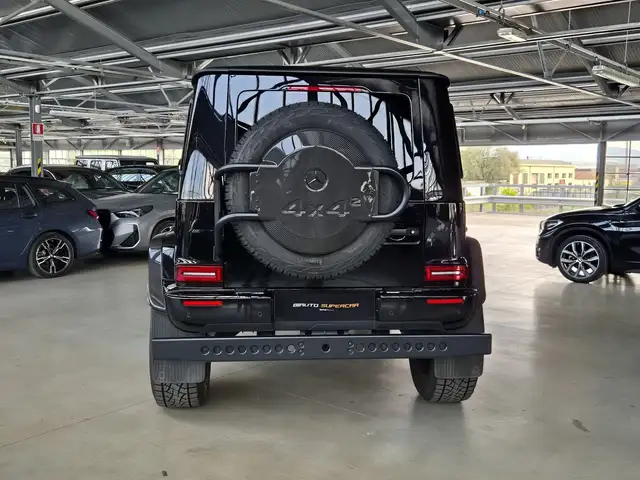 Mercedes-Benz G 63 Amg view 3