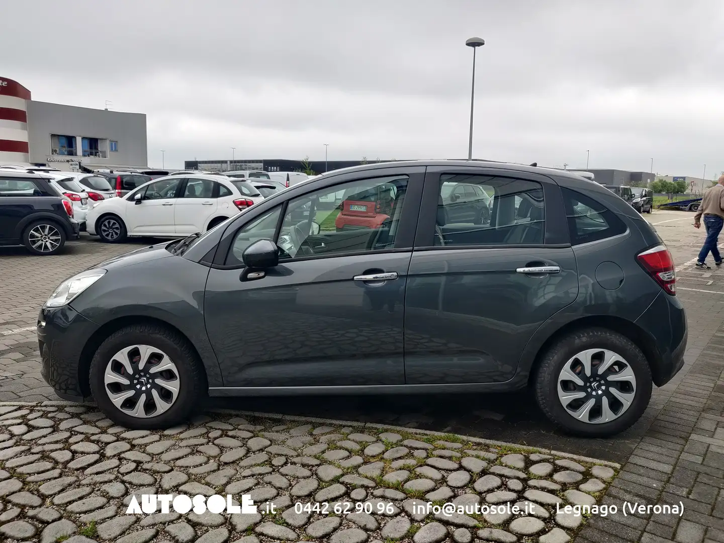 Citroen C3 1.6 BlueHDI Selection 75cv Grigio - 2