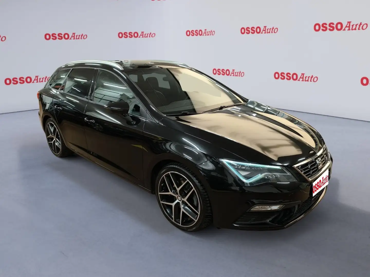 SEAT Leon 1.5 BENZINA 130 HP FR UNIPROPRIETARIO NEOPATENTATI Noir - 2