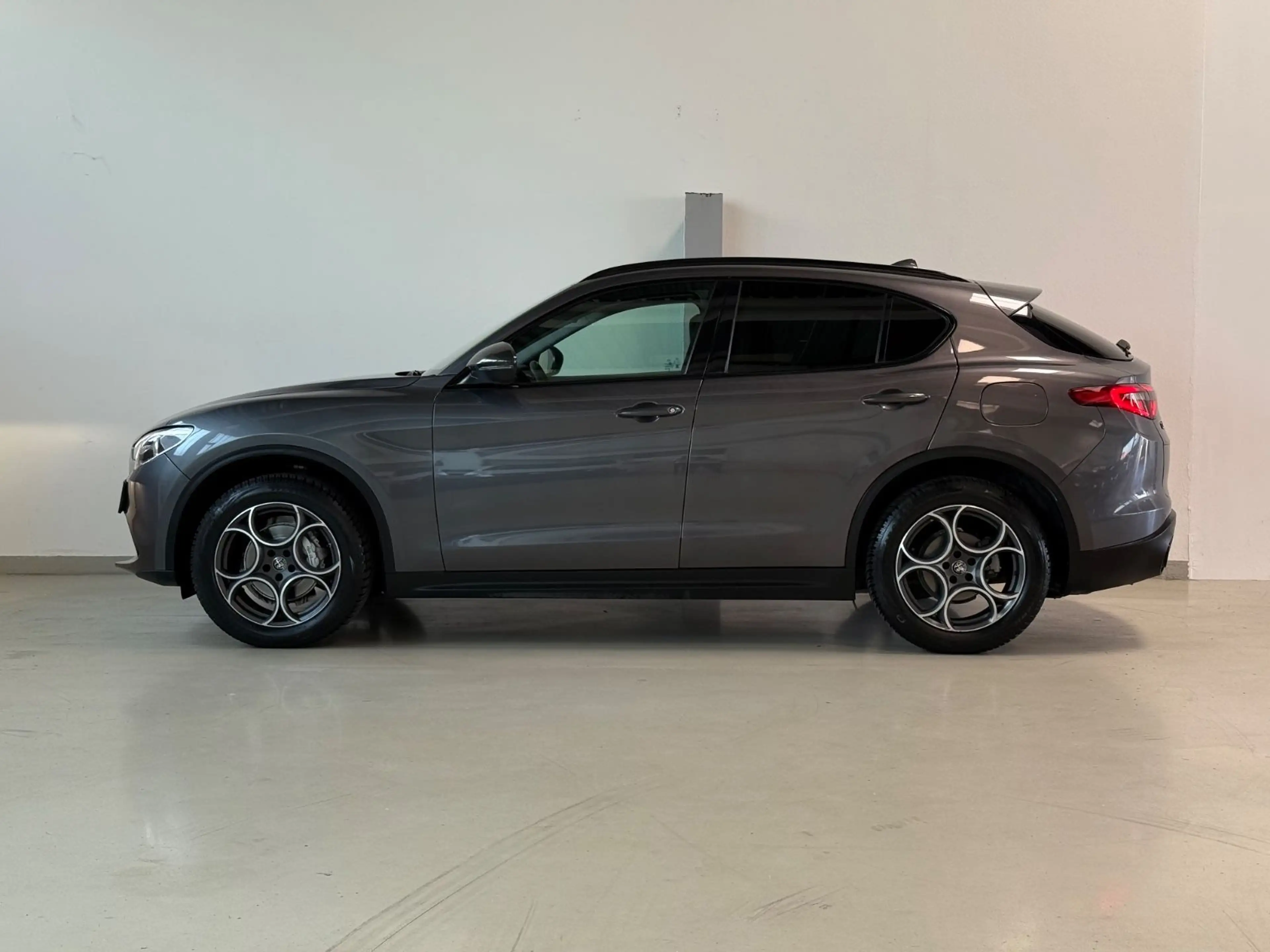 Alfa Romeo Stelvio B-Tech Q4 2.HAND*ACC*SPUR*TOTW*KAMERA — photo 6